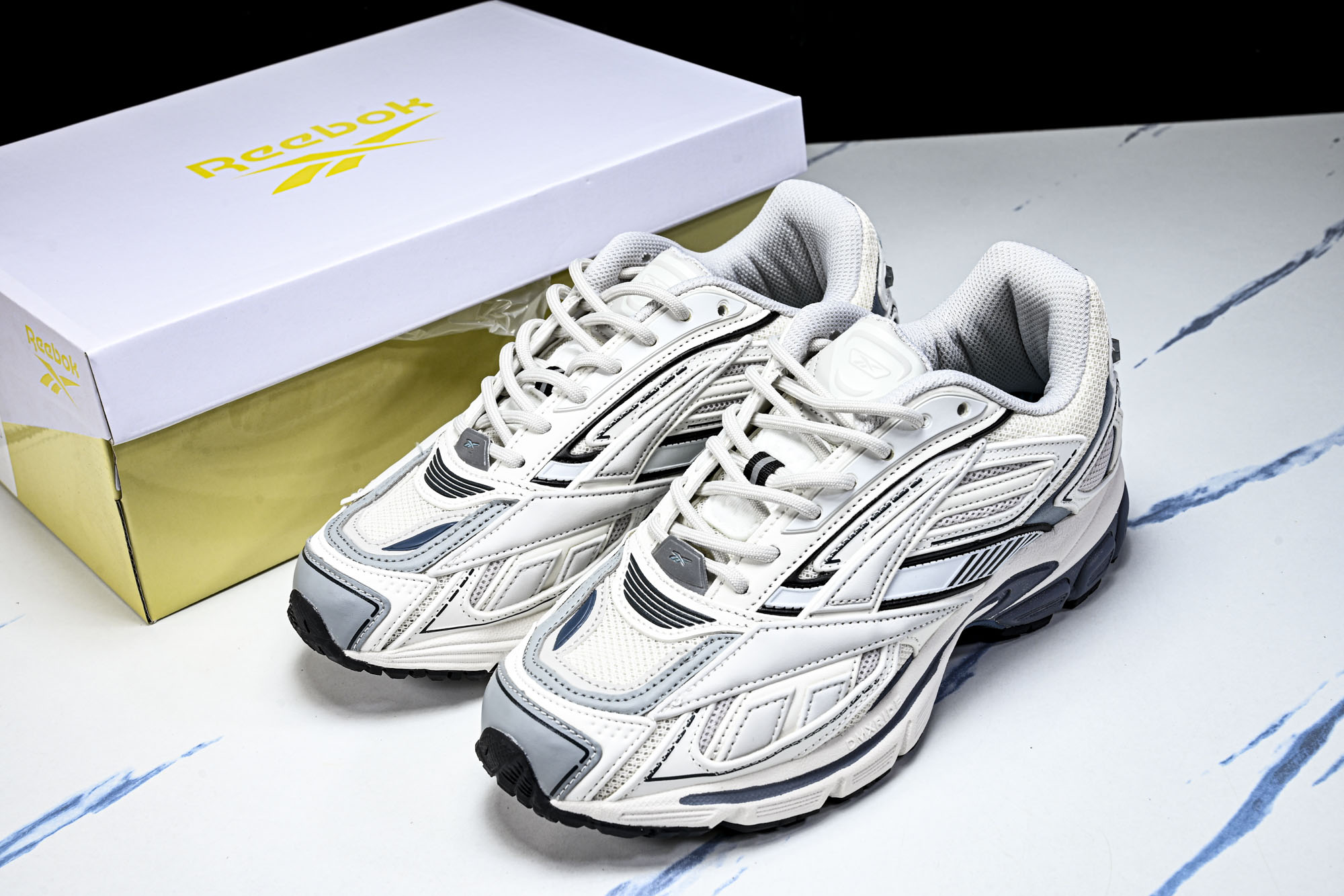 Reebok_锐步 Premier Road Ultra 系列原鞋1_1复古休闲运动跑步_6 #YZ03