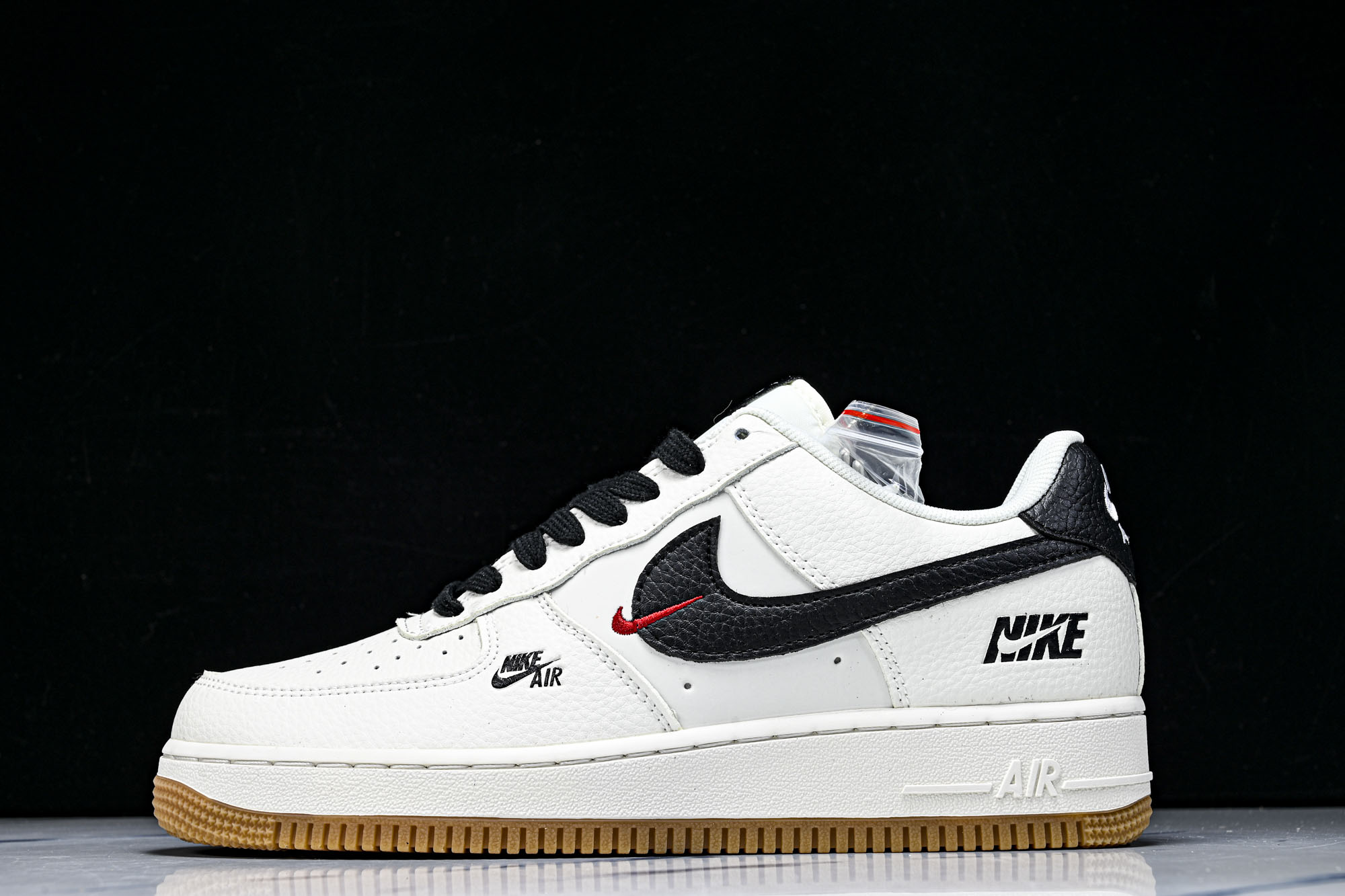 Nike Air Force 1'07 Low 联名款 空军一号低帮休闲板鞋 DN9688-121 #Y