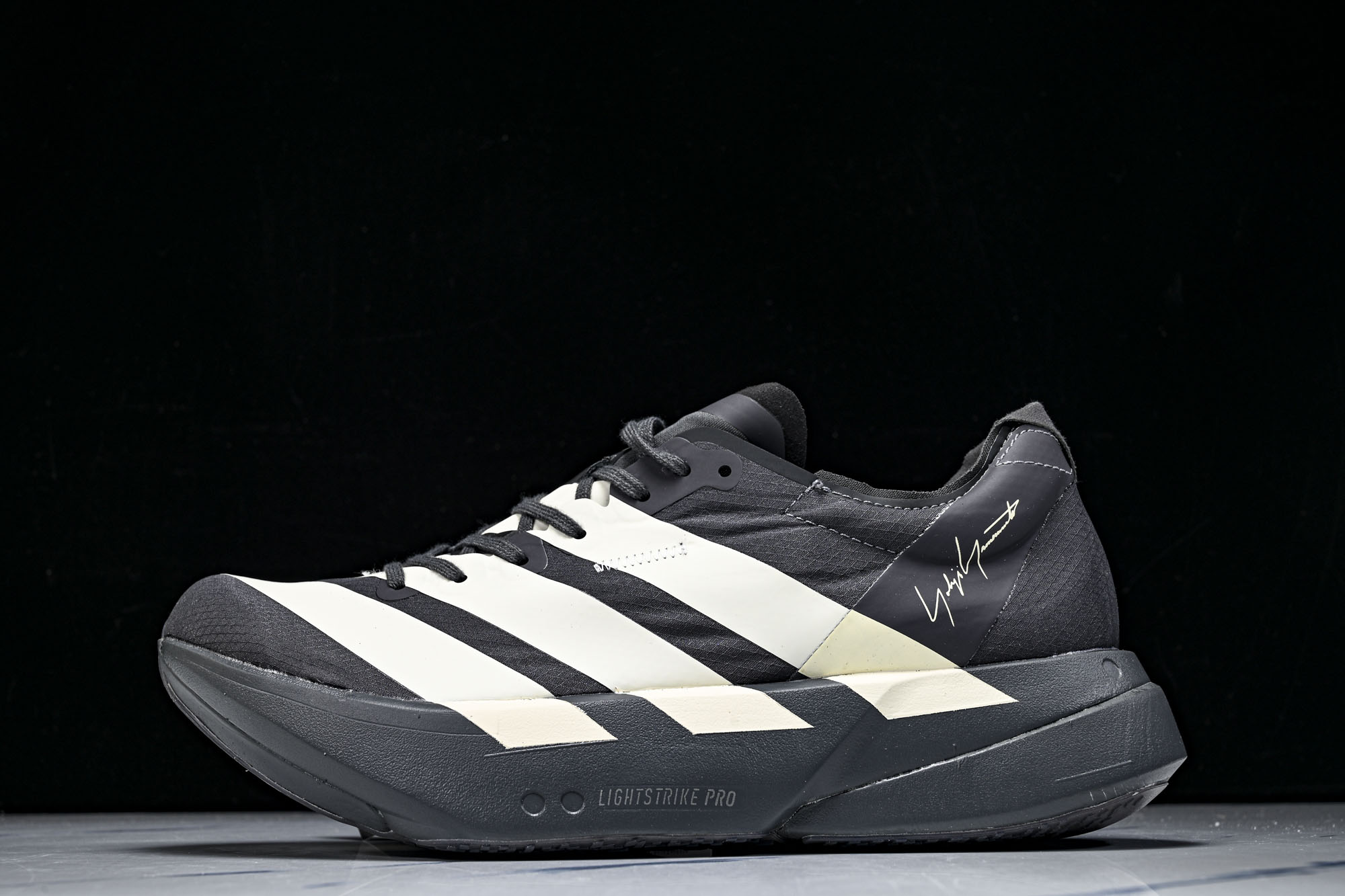 Adidas Adizero Adios 4 M 阿迪透气轻盈低帮跑步鞋KI6876 #YZ039体外观