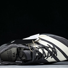Adidas Adizero Adios 4 M 阿迪透气轻盈低帮跑步鞋KI6876 #YZ039体外观 Adidas Adizero Adios 4 M 阿迪透气轻盈低帮跑步鞋KI6876 #YZ039体外观