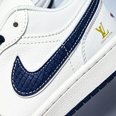 Air Jordan 1 Low AJ1 乔1 LV联名 蓝鳞勾 高端定制 低帮复古篮球鞋 XX3168 Air Jordan 1 Low AJ1 乔1 LV联名 蓝鳞勾 高端定制 低帮复古篮球鞋 XX3168