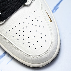 Air Jordan 1 Low AJ1 乔1 斯图西联名 拉丝黑勾 高端定制 低帮复古篮球鞋 XX31 Air Jordan 1 Low AJ1 乔1 斯图西联名 拉丝黑勾 高端定制 低帮复古篮球鞋 XX31