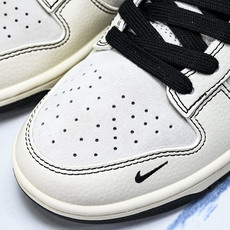Nike SB Dunk Low 联名款 高端定制 低帮休闲滑板鞋 XX3168-302 #YZ039✦ Nike SB Dunk Low 联名款 高端定制 低帮休闲滑板鞋 XX3168-302 #YZ039✦