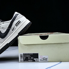 Nike SB Dunk Low 联名款 高端定制 低帮休闲滑板鞋 XX3168-302 #YZ039✦ Nike SB Dunk Low 联名款 高端定制 低帮休闲滑板鞋 XX3168-302 #YZ039✦