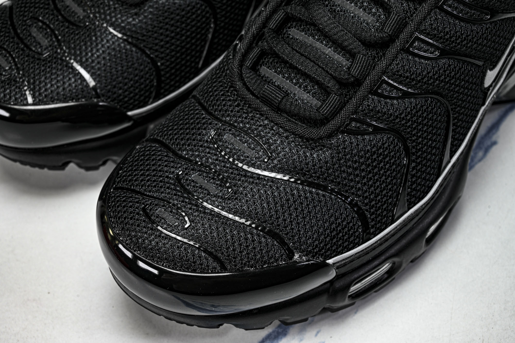 Nike_AIR MAX PLUS PRM男女士同款气垫跑步鞋HV8066-002 #YZ002✦原版1