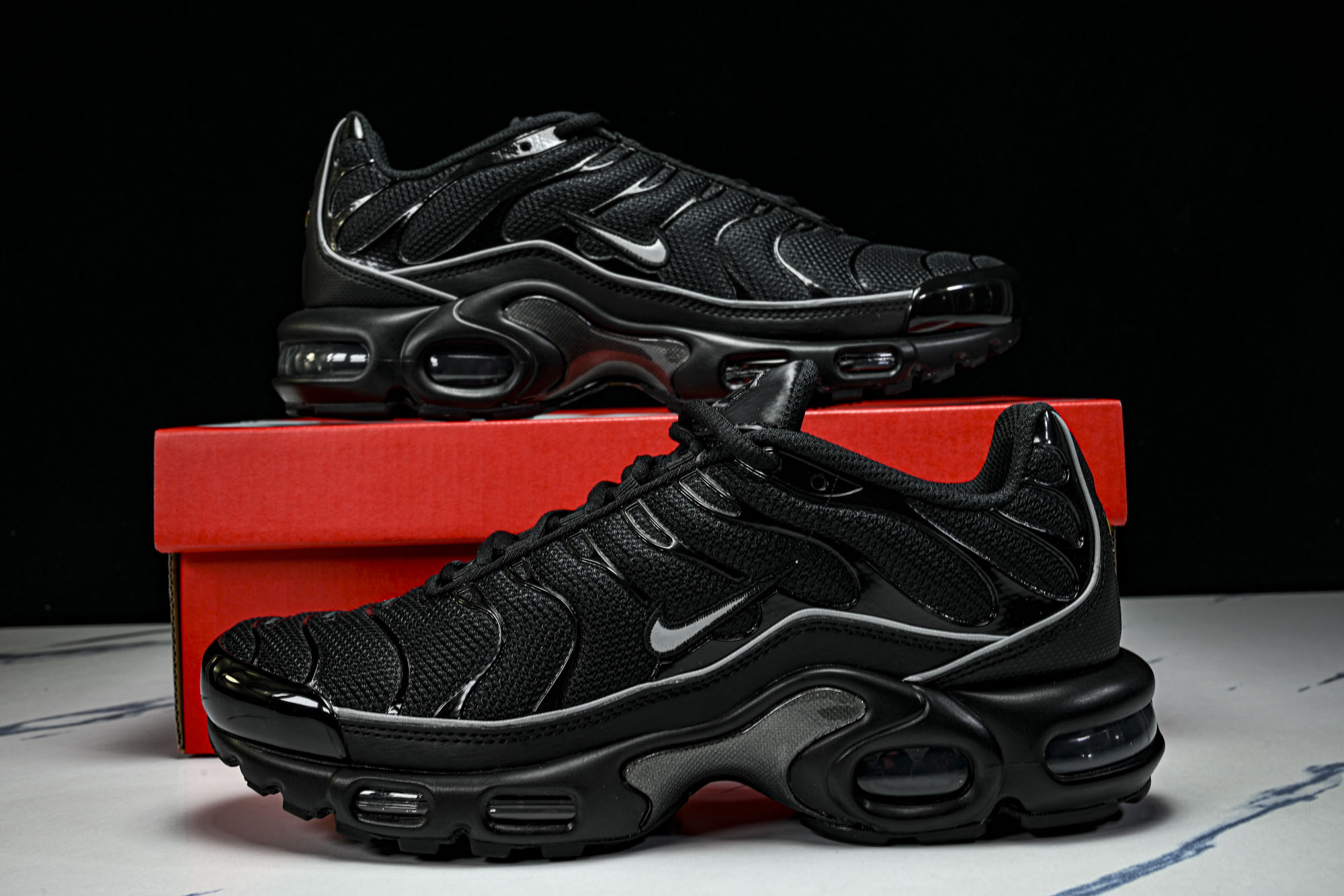 Nike_AIR MAX PLUS PRM男女士同款气垫跑步鞋HV8066-002 #YZ002✦原版1