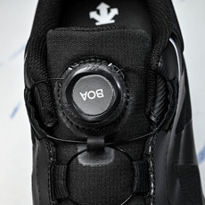 迪桑特·DESCENTE LAVITATE WIRE 甜美生活系列城市通勤户外休闲运动鞋 #YZ011鞋 迪桑特·DESCENTE LAVITATE WIRE 甜美生活系列城市通勤户外休闲运动鞋 #YZ011鞋
