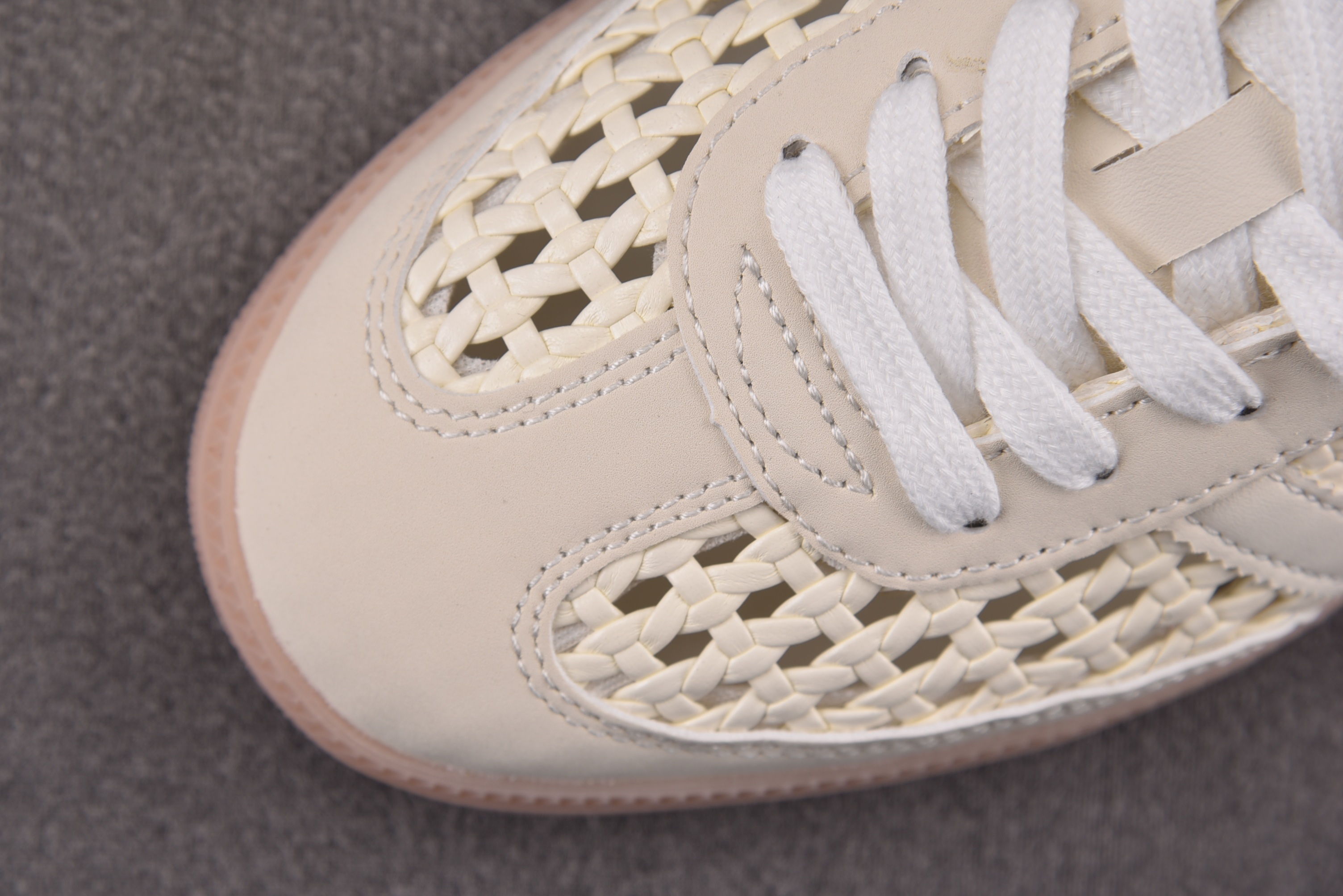 WMNS AD Samba OG 米白 KH7719 YZ01035.5-45