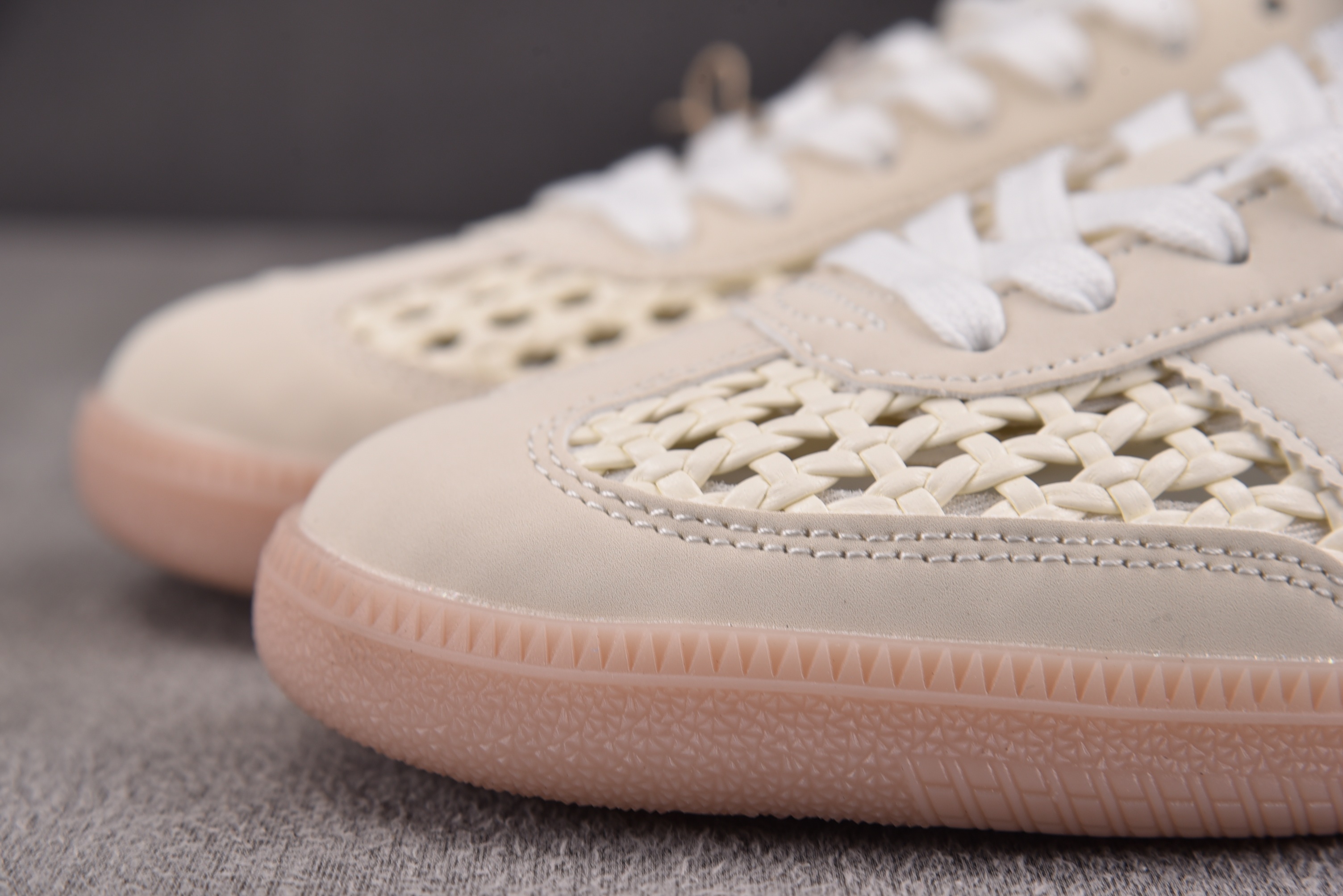 WMNS AD Samba OG 米白 KH7719 YZ01035.5-45