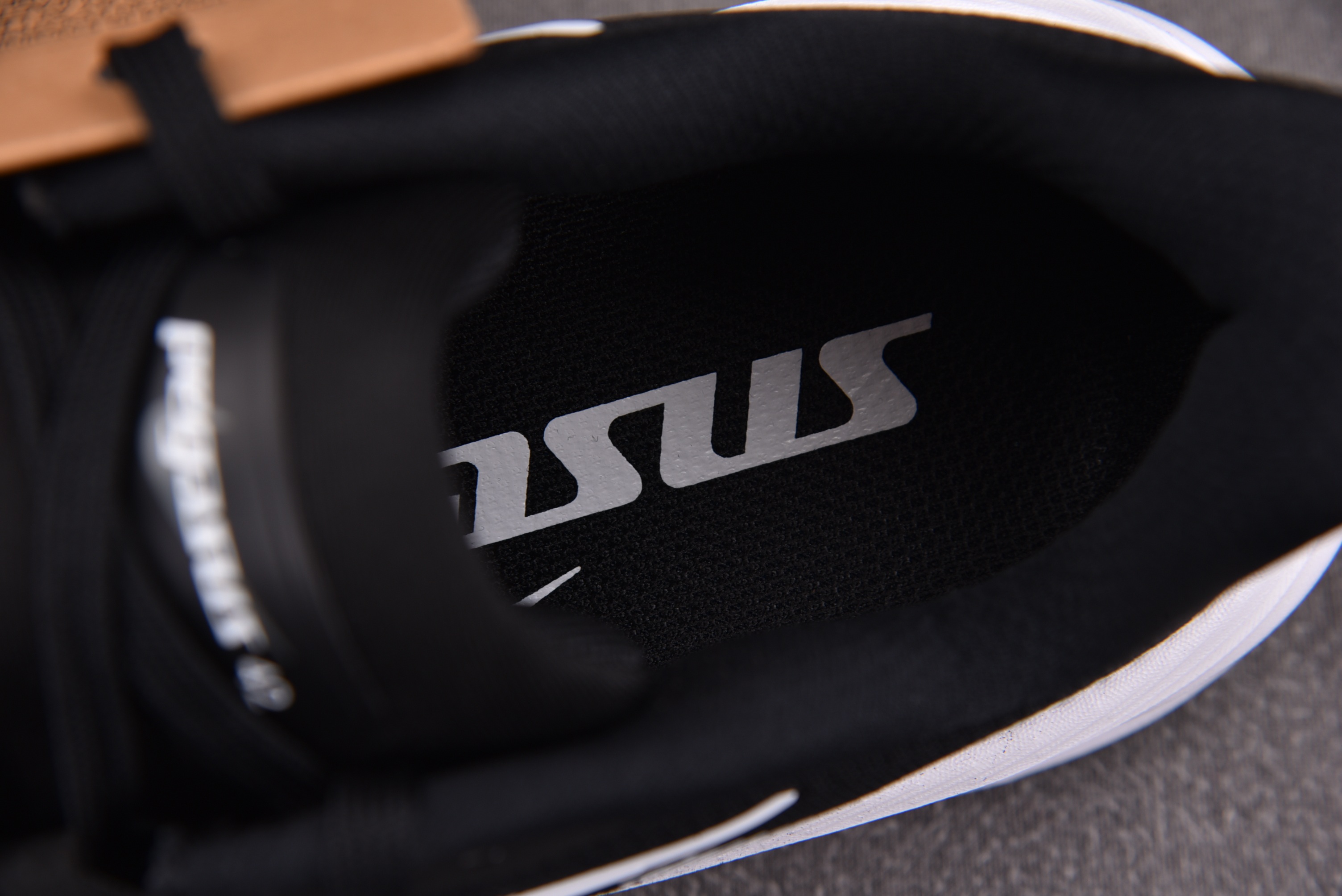 NK Air Zoom Pegasus 42 Black White 黑白 IB1873-001 YZ0