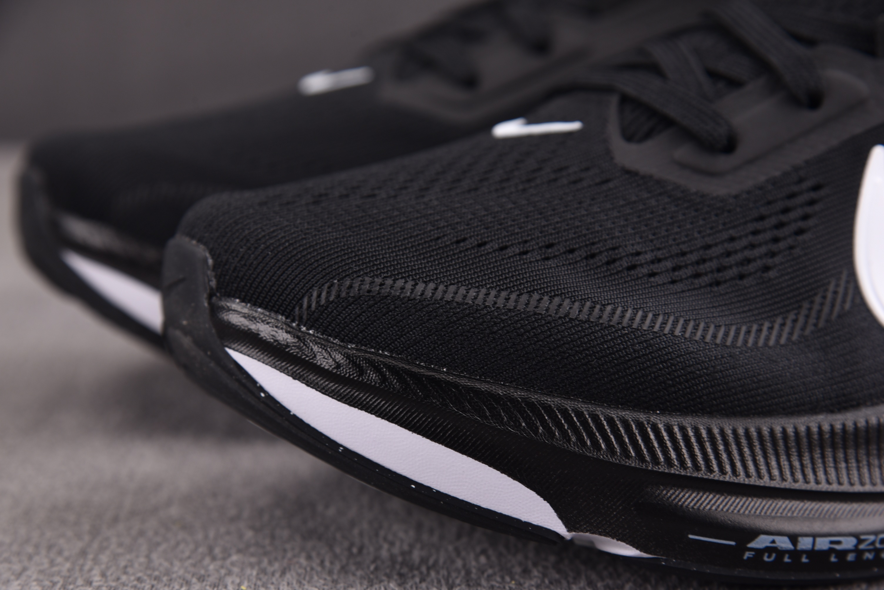 NK Air Zoom Pegasus 42 Black White 黑白 IB1873-001 YZ0