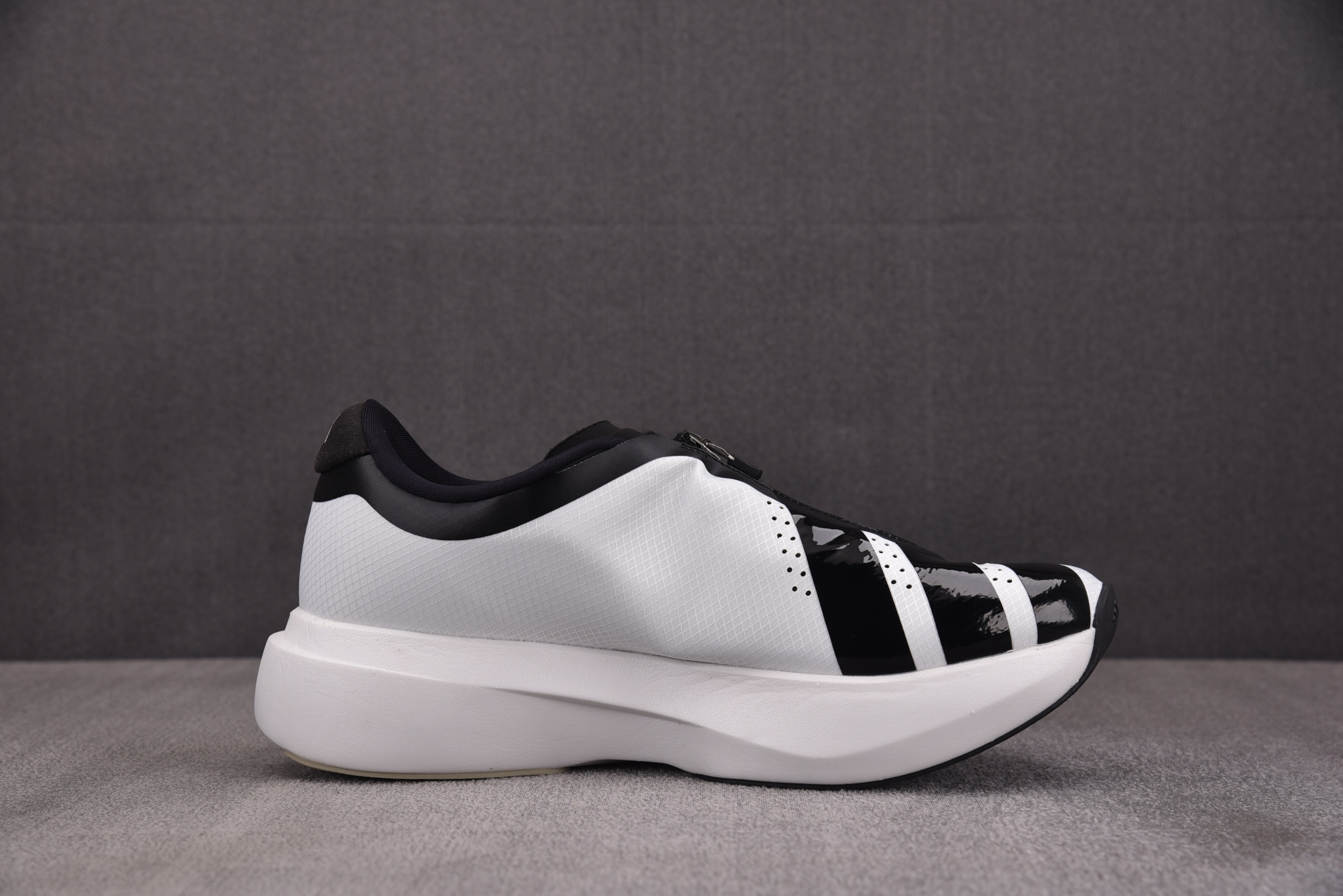 AD Adizero Evo SL Zip 白黑 KH9623 YZ03936-45