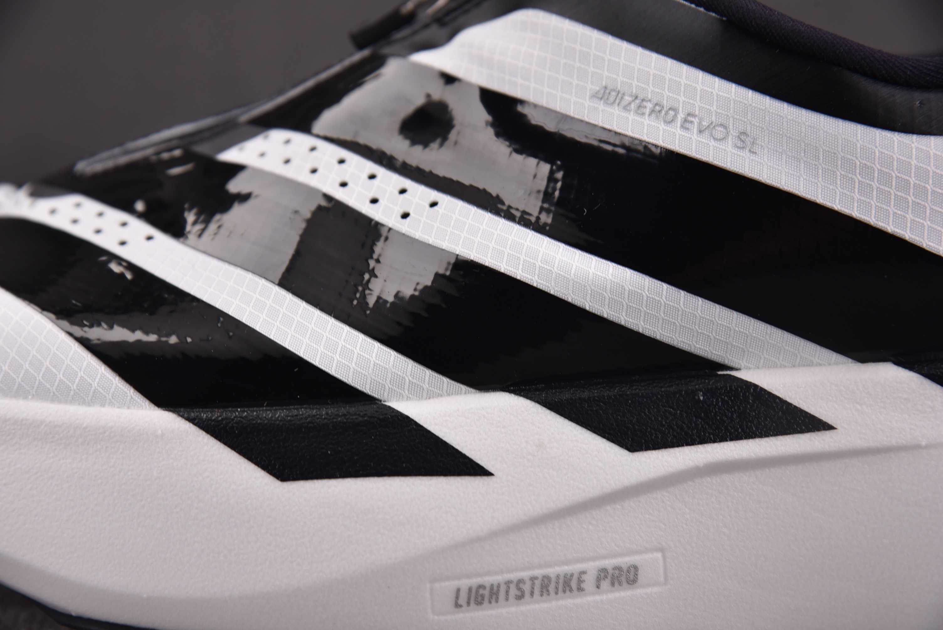 AD Adizero Evo SL Zip 白黑 KH9623 YZ03936-45