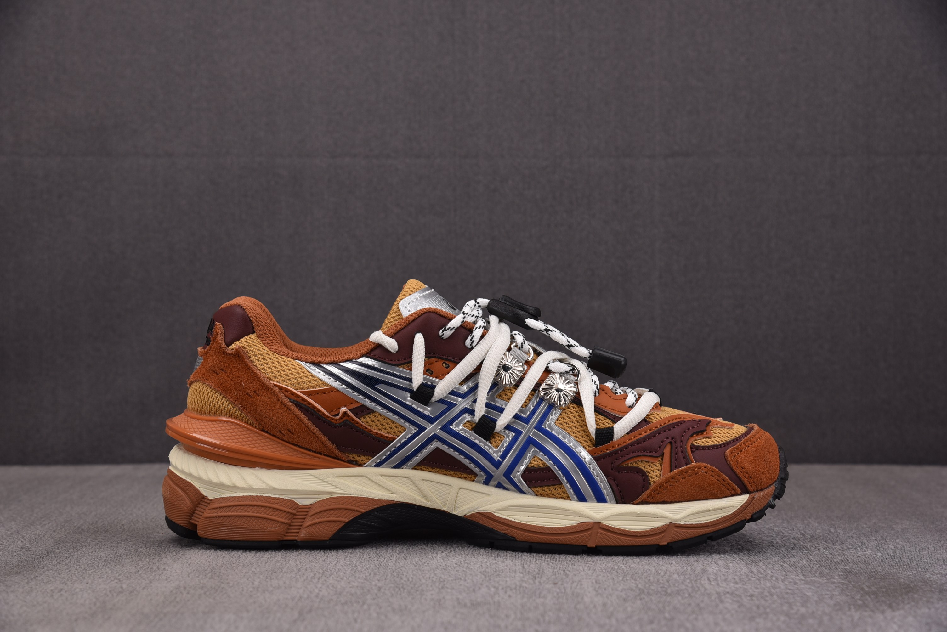 ASICS Gel-Cumulus 16 TG 橙蓝 1203A838-200 YZ02236-46