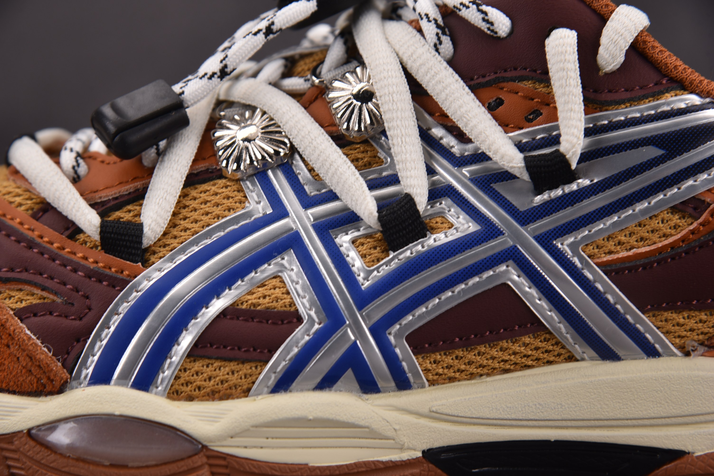 ASICS Gel-Cumulus 16 TG 橙蓝 1203A838-200 YZ02236-46