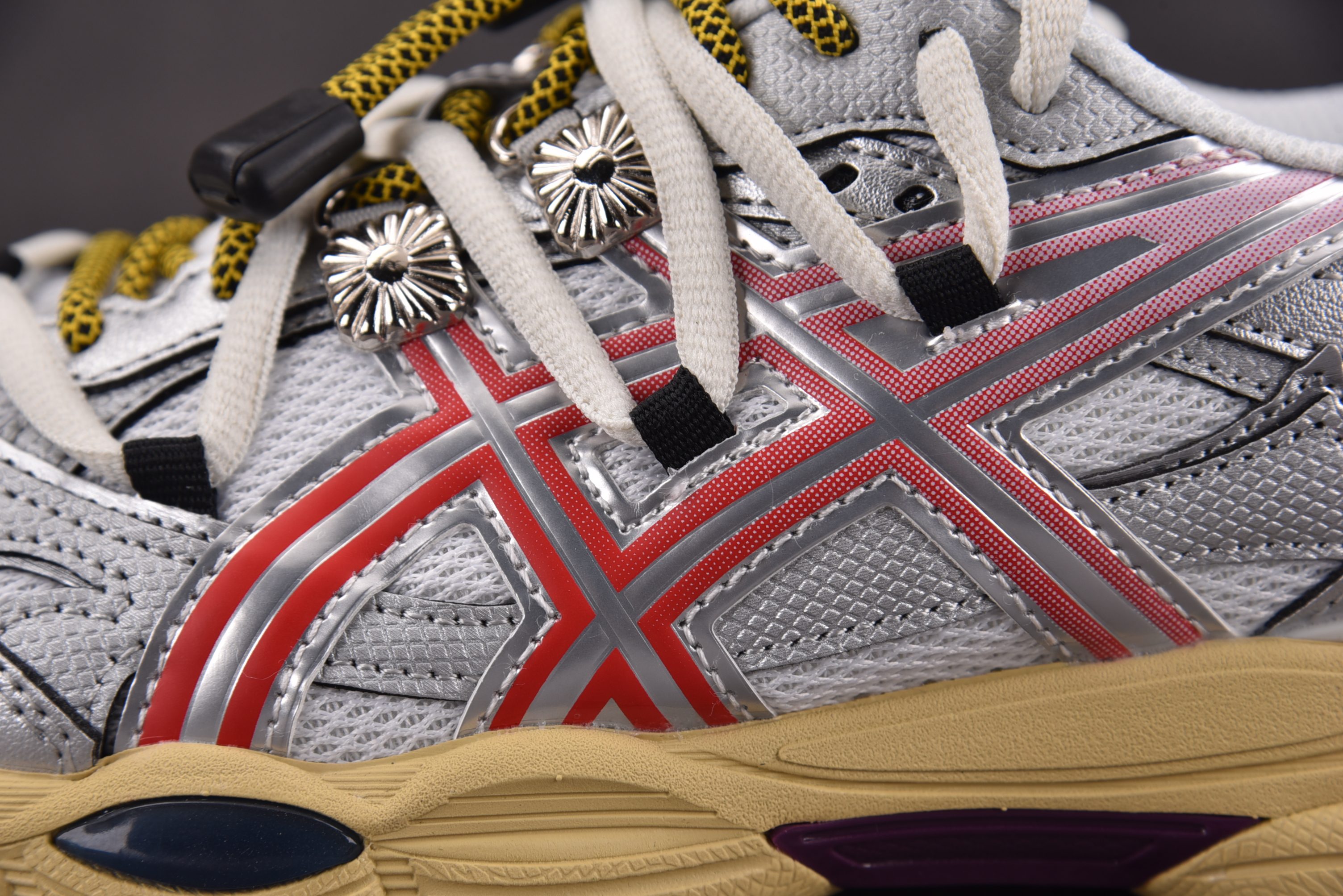 ASICS Gel-Cumulus 16 TG 白银 1203B115-100 YZ02236-46