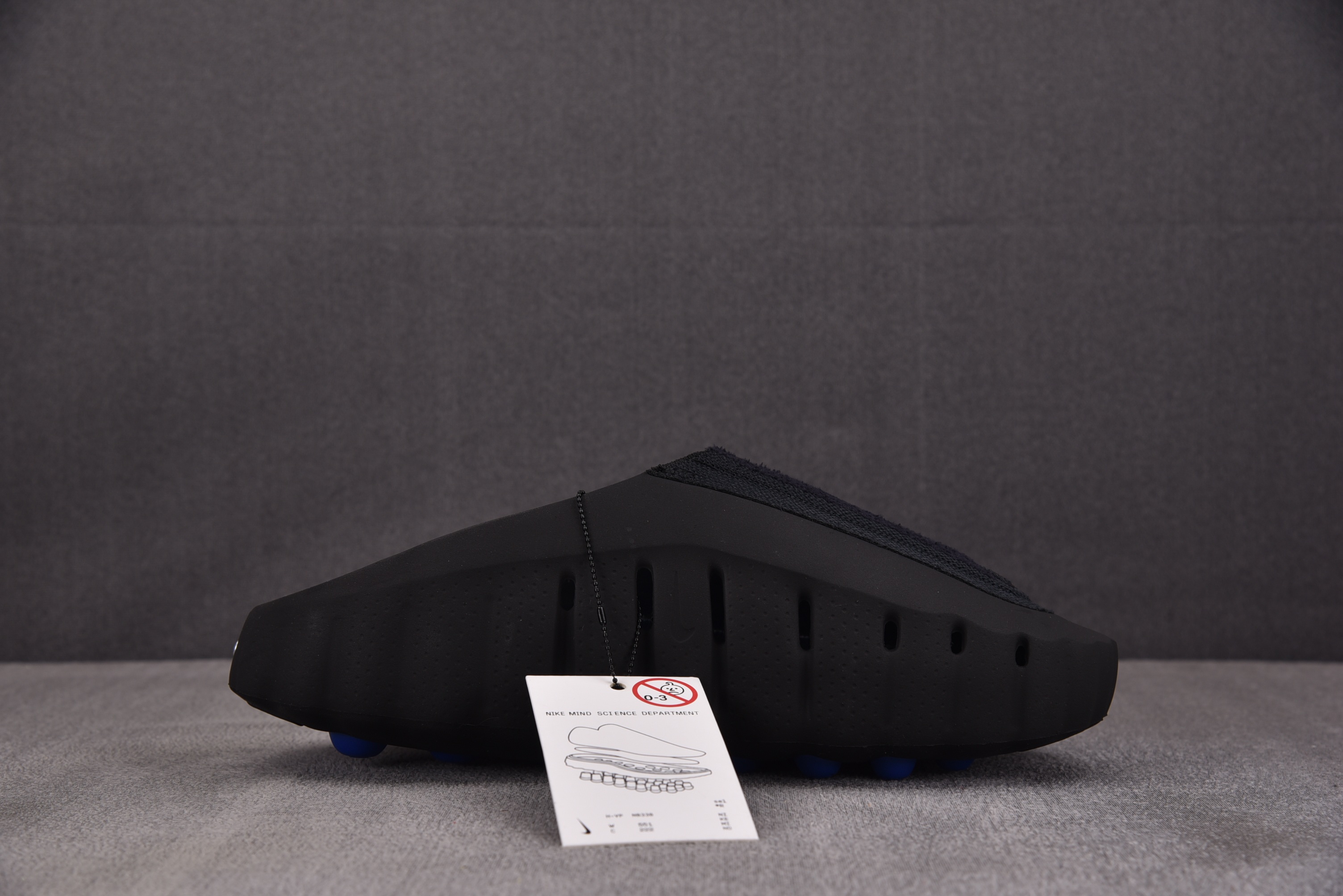 NK Mind 001 Slide Fragment Black 黑色 IQ8502-001 YZ014