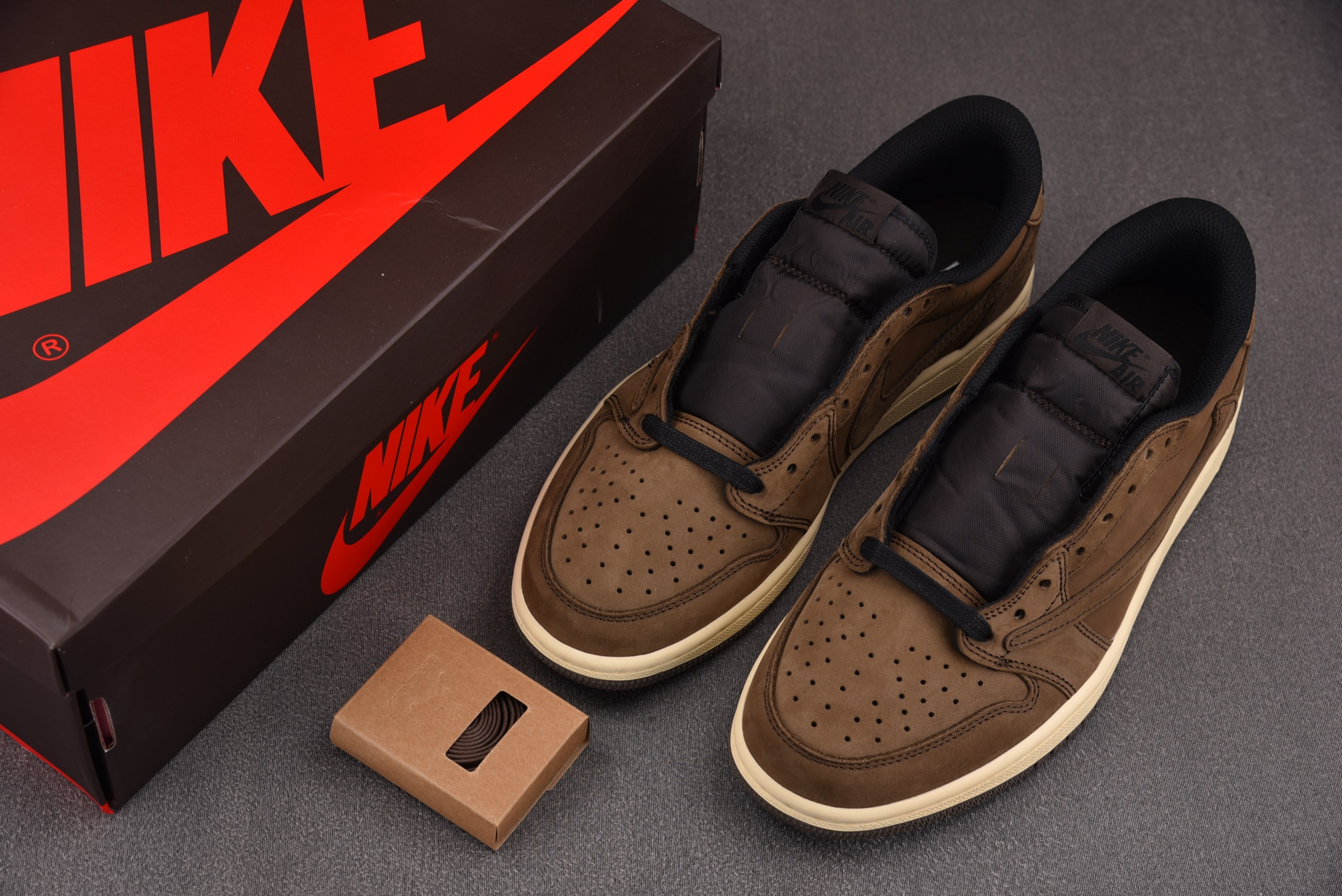Air Jordan 1 Retro Low OG SP 褐棕色 DM7866-203 YZ024-73