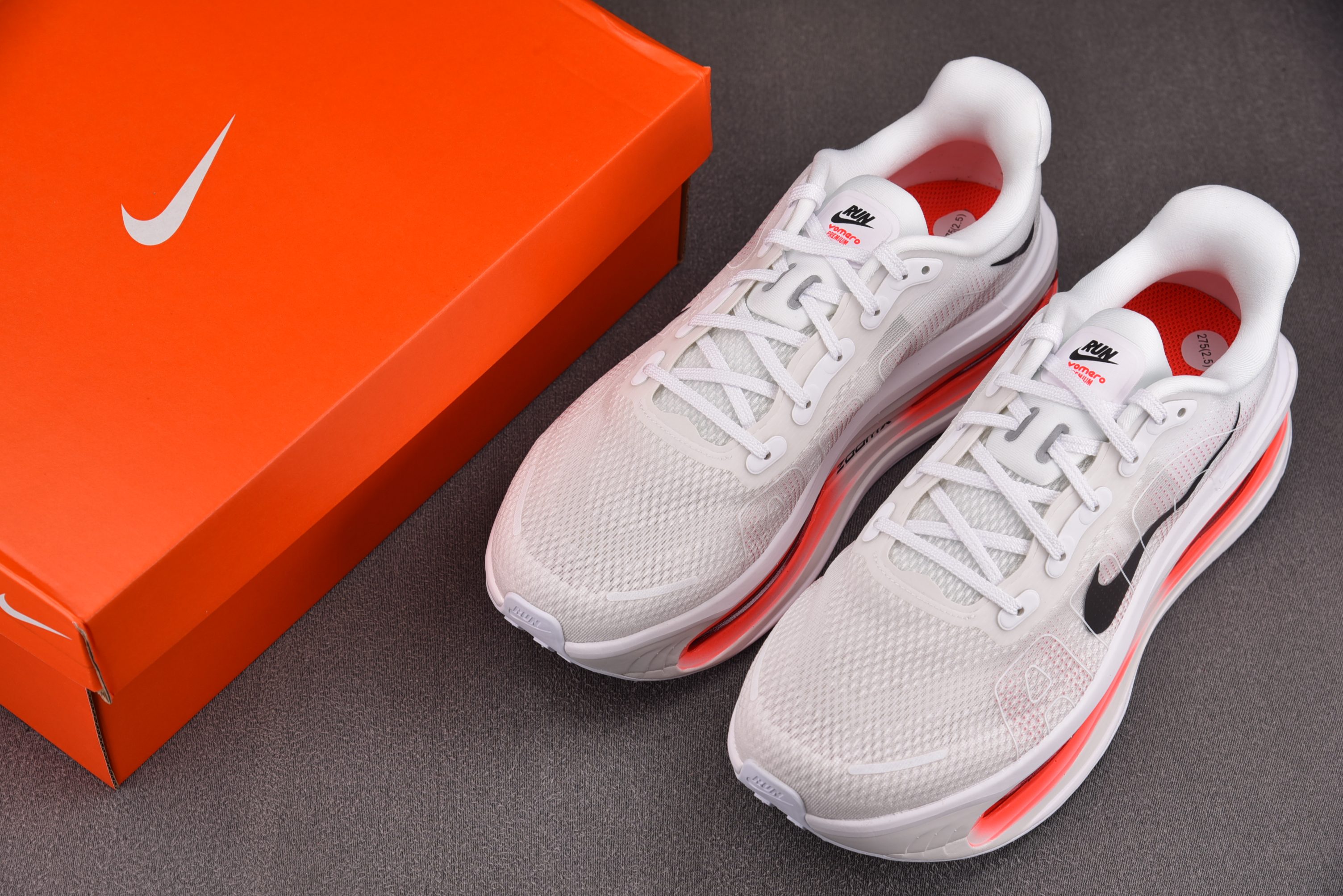 NK Vomero Premium White Bright Crimson 白红 HQ2050-103