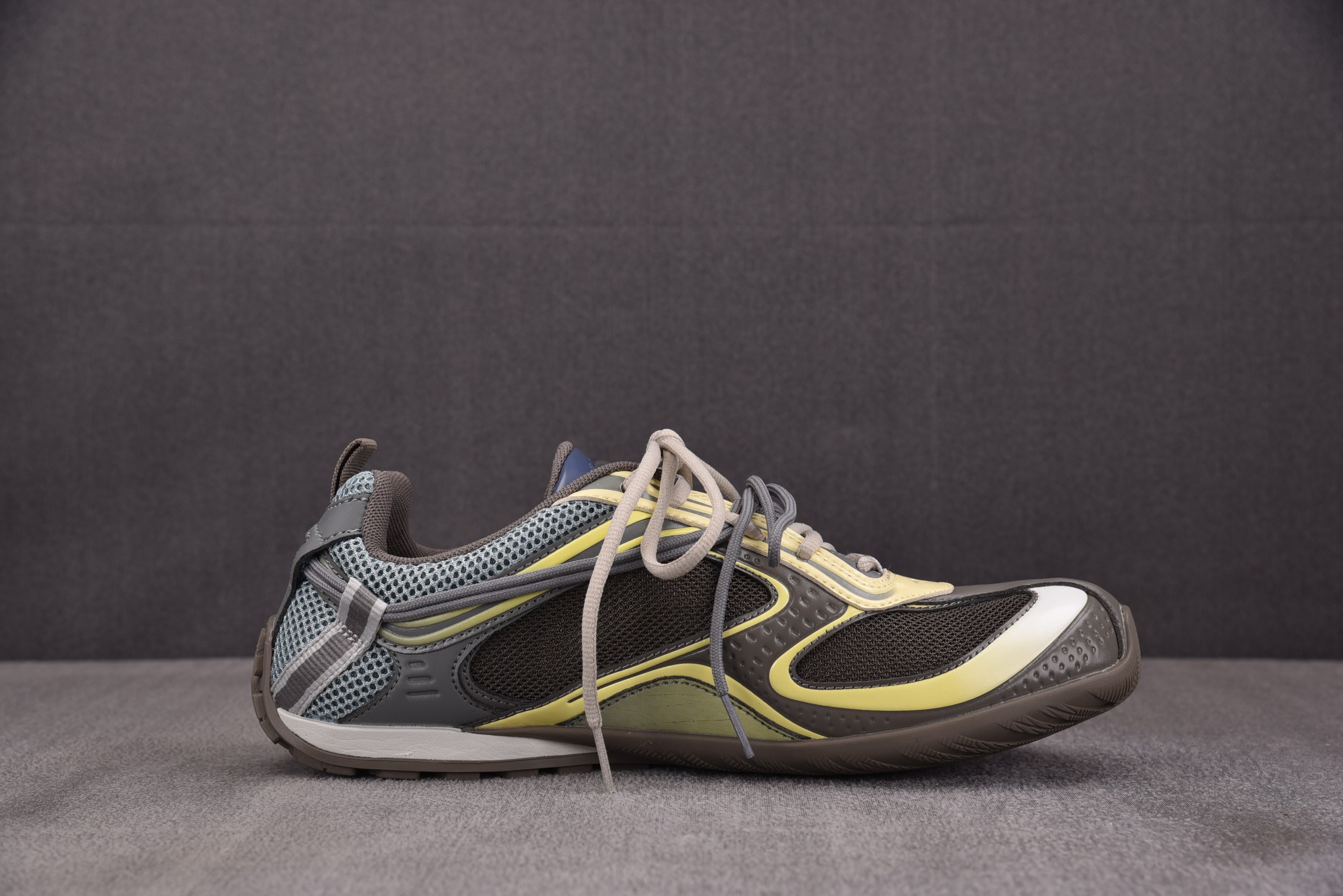 Balenciaga Radar Gradient Lines 卡其黄 YZ01835-46
