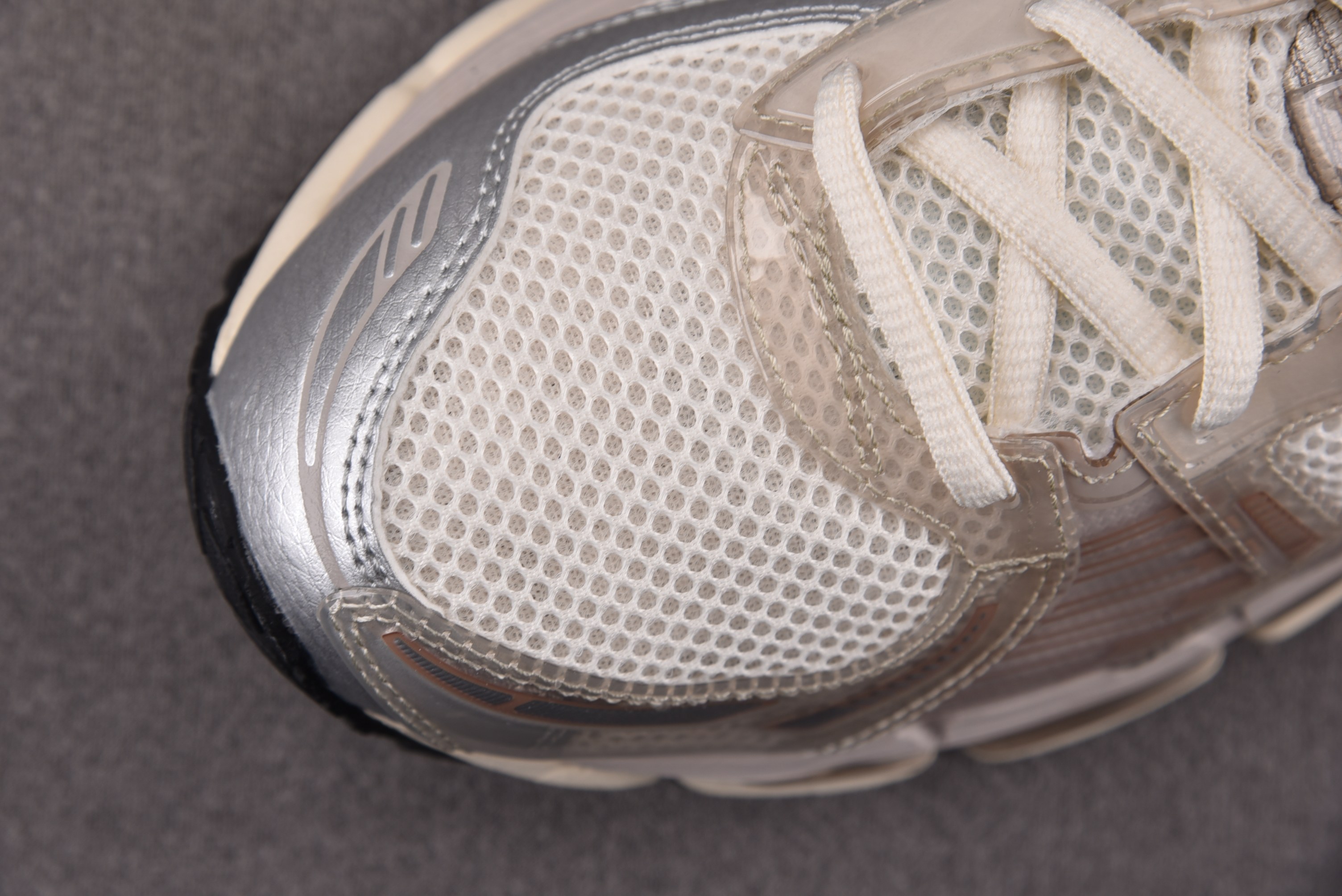 ASICS Gel-Kayano 12.1 Kith Paragon 棕色 1203B144-100 Y