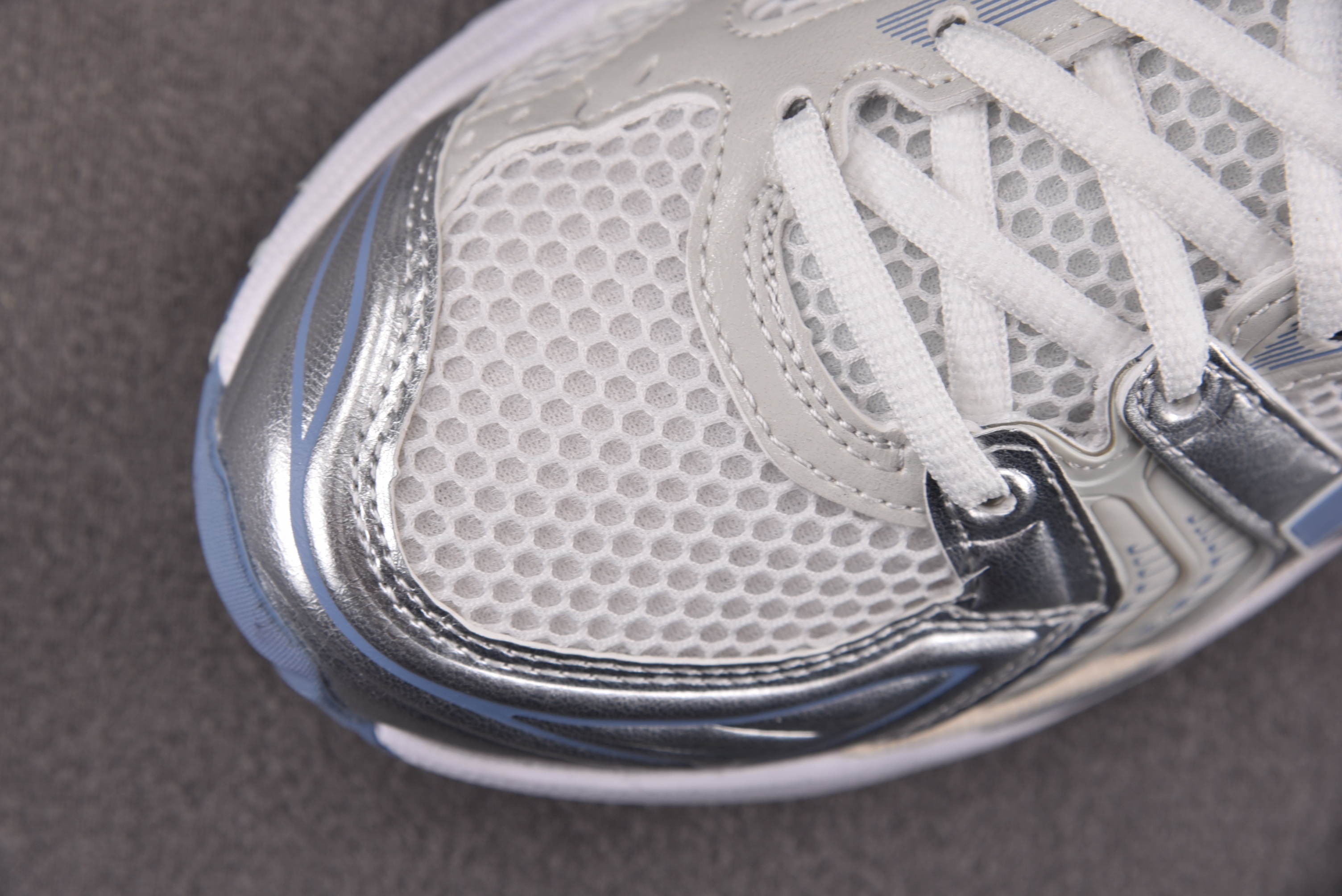 ASICS Gel-Kayano 14 White Light Navy 浅海军蓝 1203A537-1