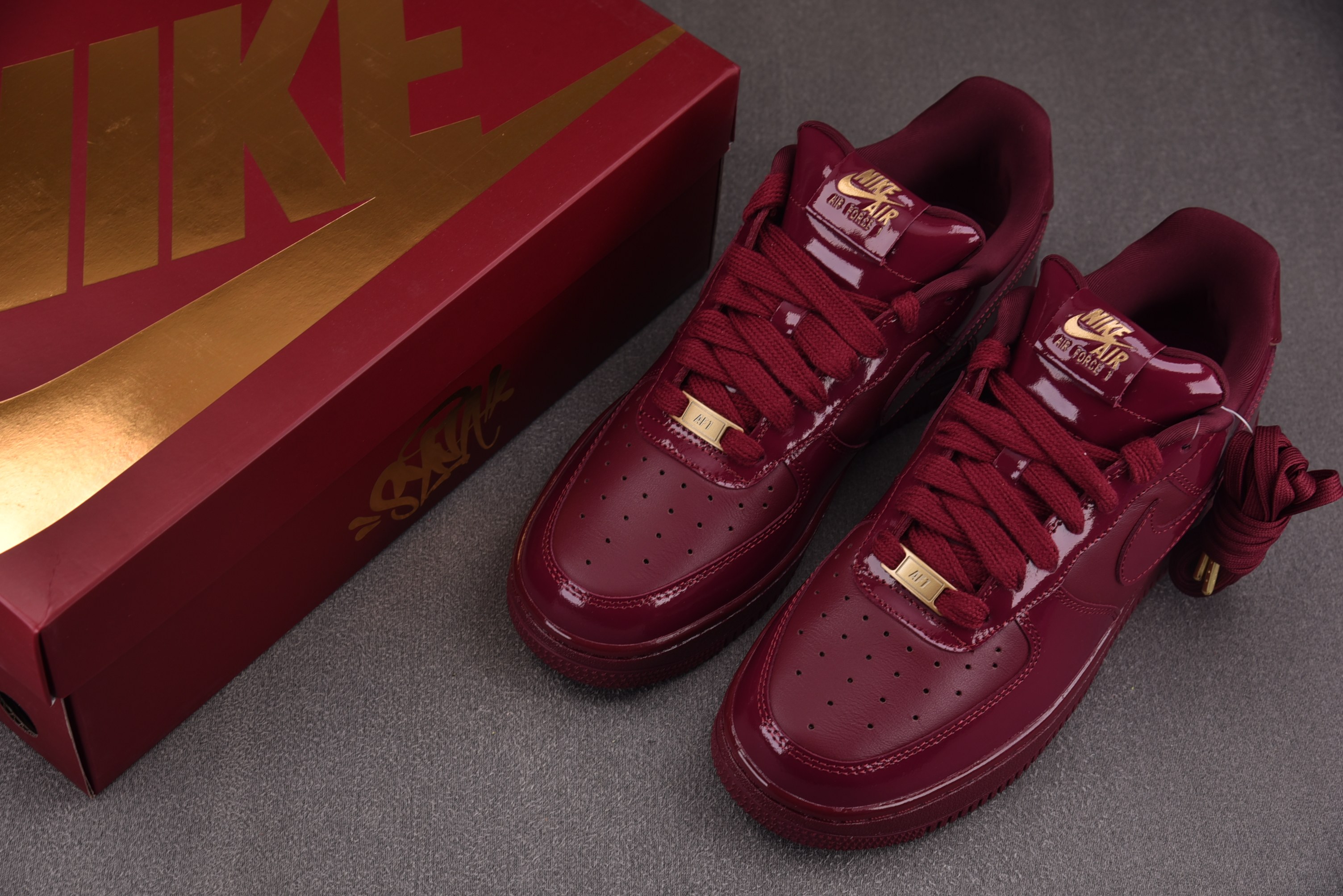 NK Air Force 1 Low Syna Central Cee Dark Beetroot (U