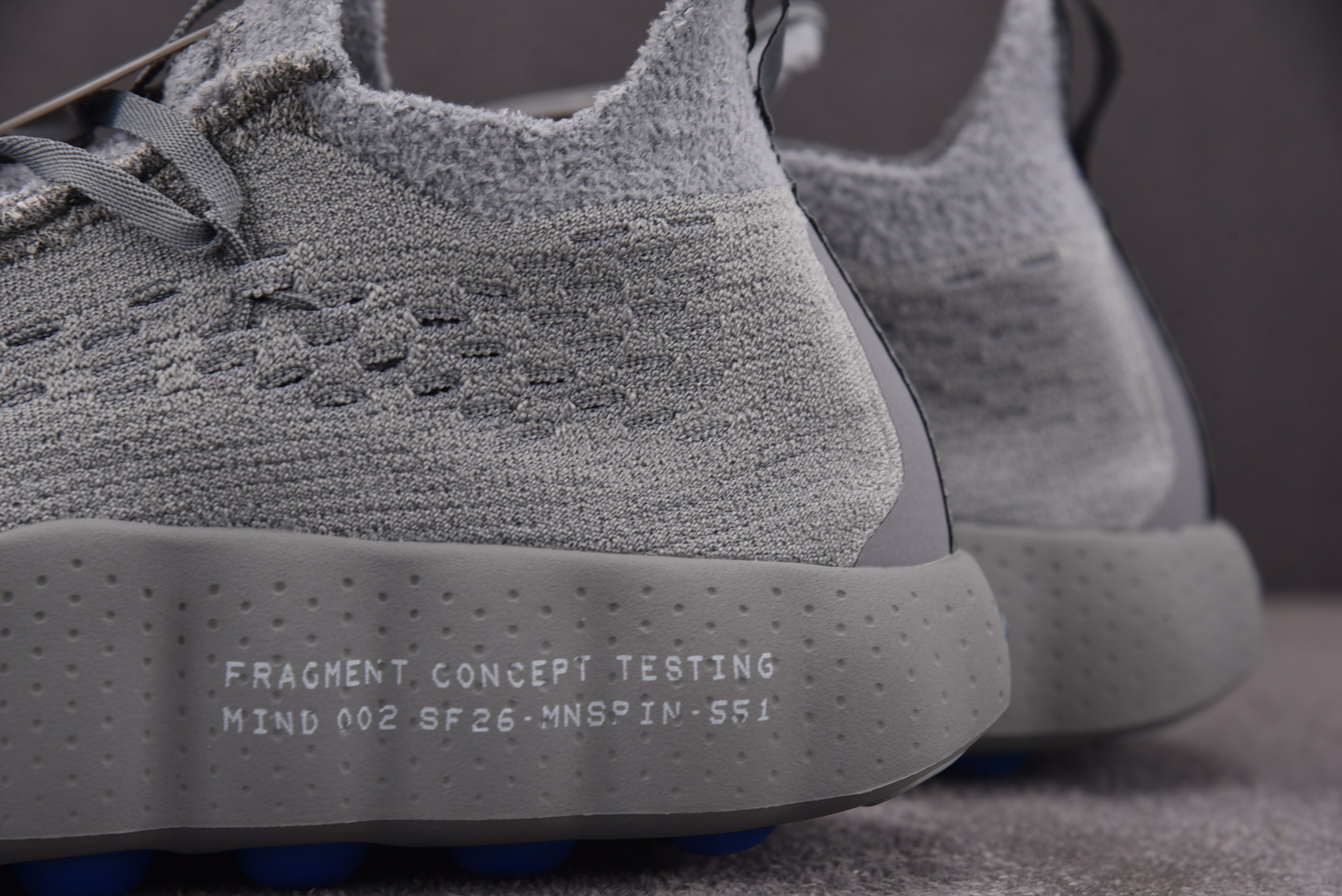 NK Mind 002 Flyknit Fragment Particle Grey 水泥灰 IQ850