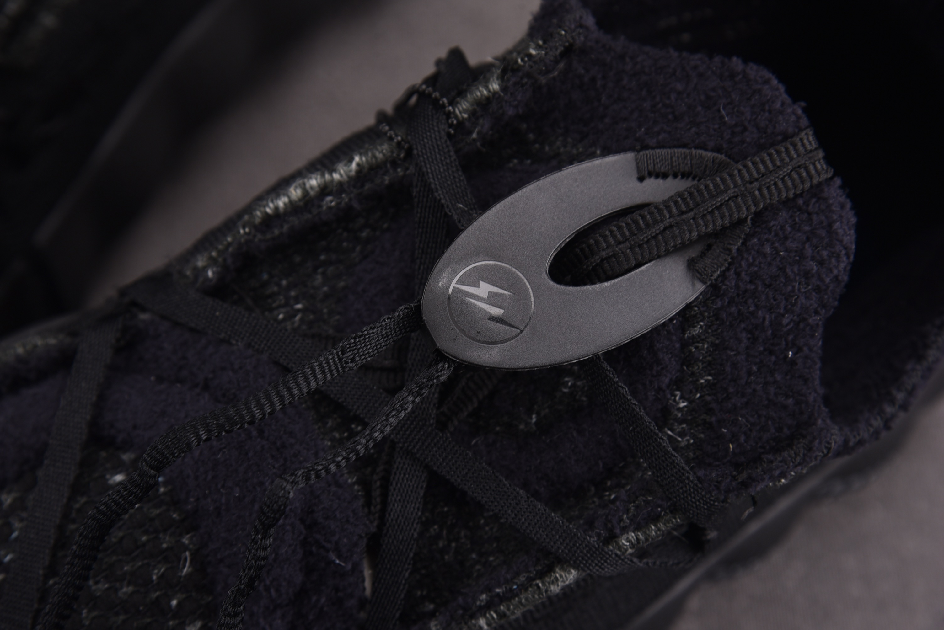 NK x Fragment Mind 002 Concept Testing 黑色 IQ8504-002