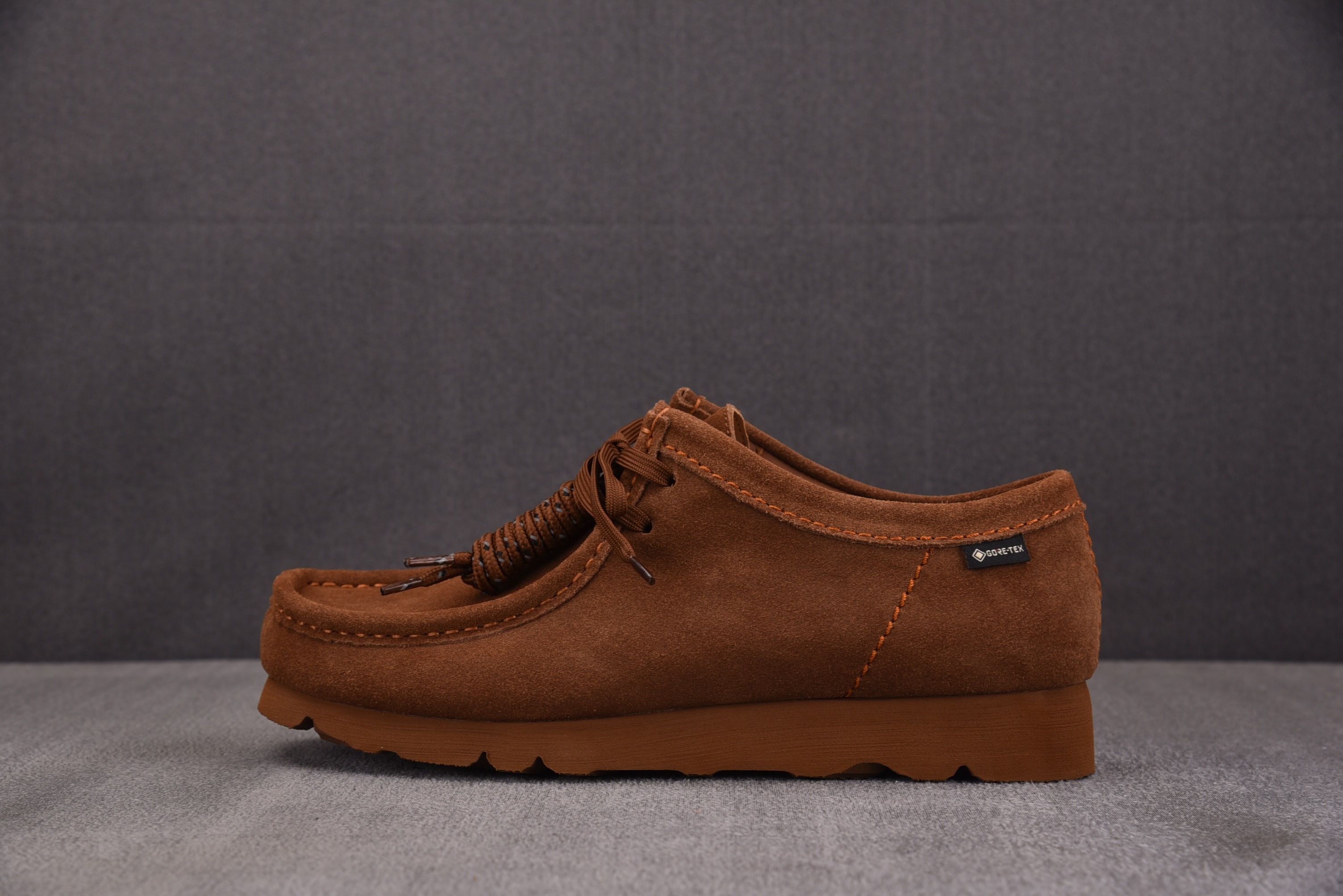 CLARK Wallabee GTX Cola Suede 棕色 YZ022-136-46