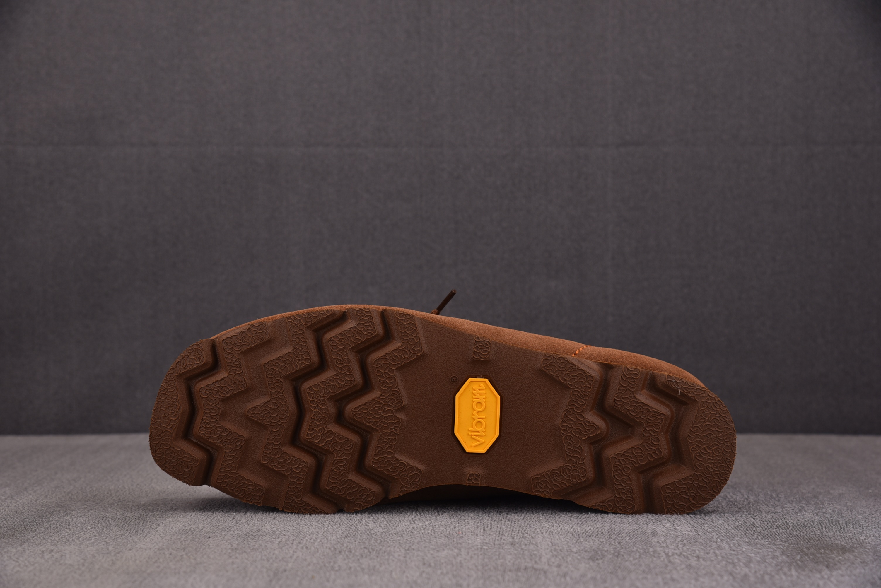 CLARK Wallabee GTX Cola Suede 棕色 YZ022-136-46