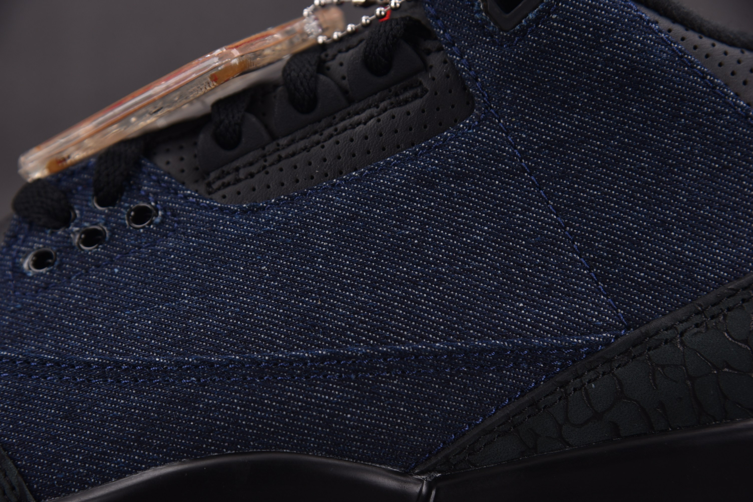 Air Jordan 3 Retro x Levi's Indigo 蓝黑 IH7959-400 YZ0