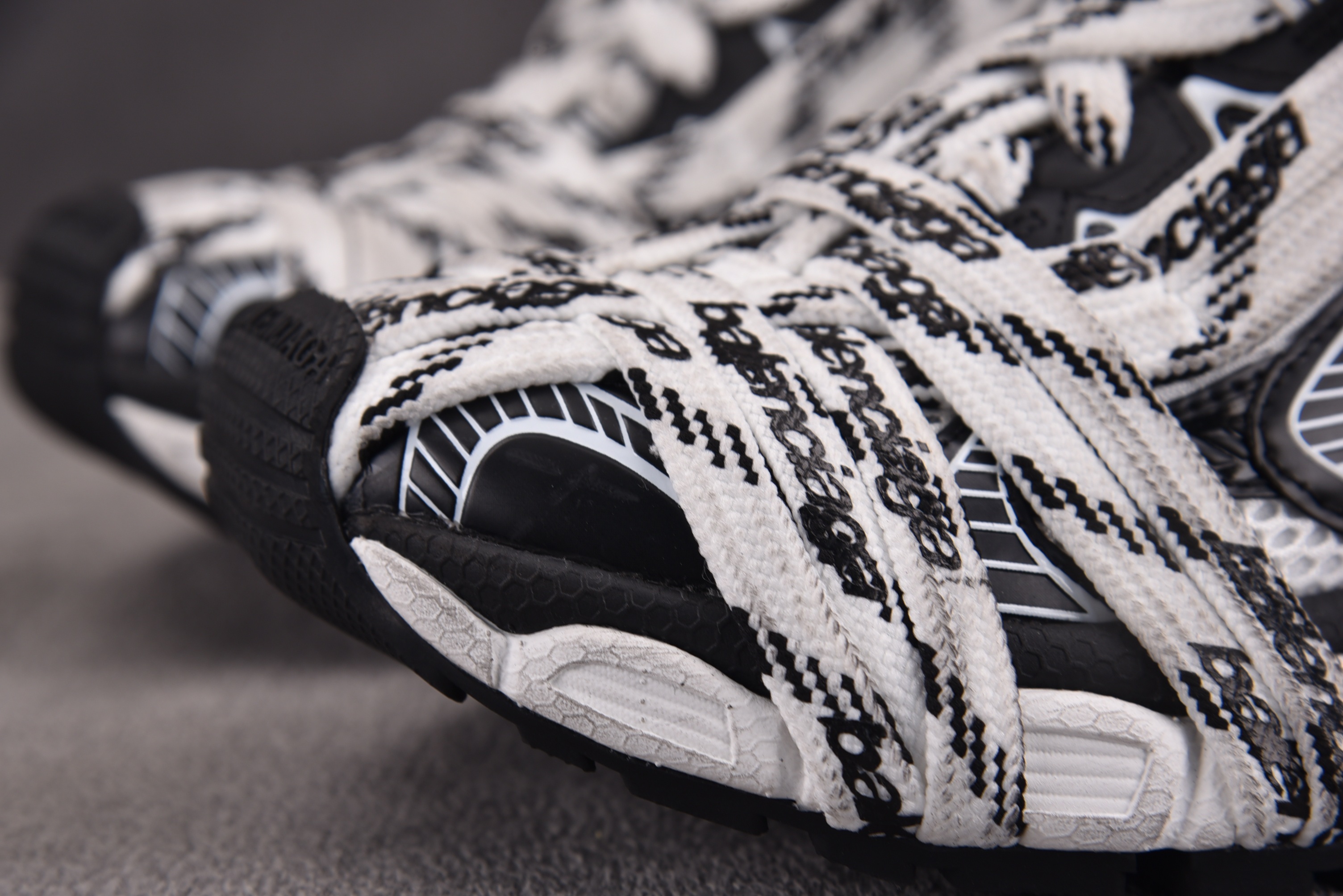 Balenciaga 3XL Extreme Lace 白黑 YZ009-0335-46