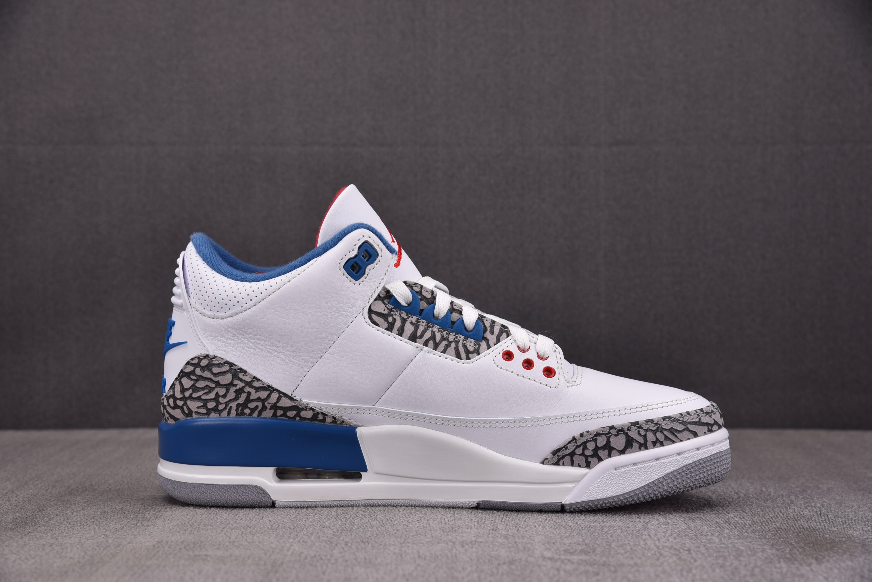 Air Jordan 3 Retro OG White and True Blue 奇才蓝 IF4396