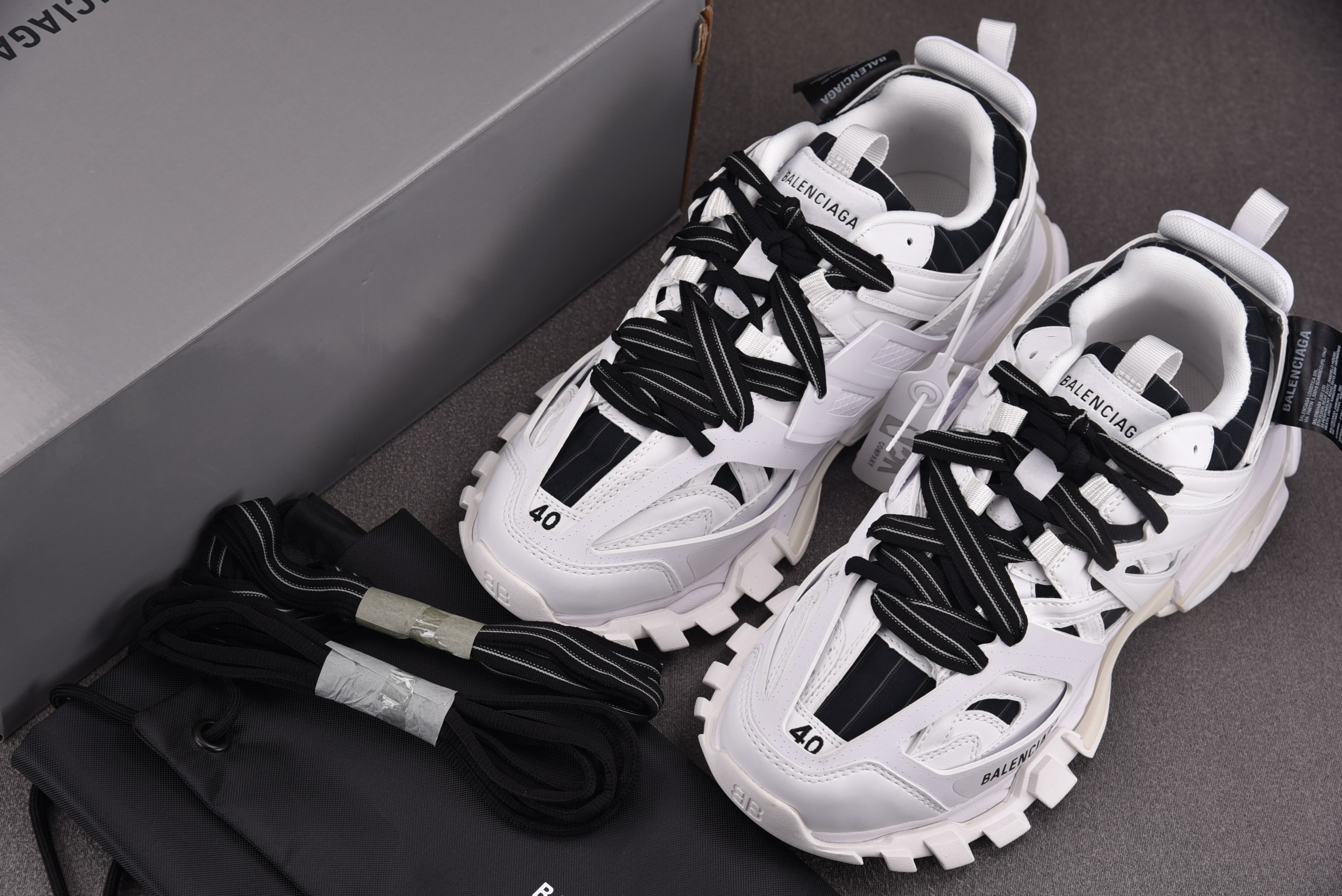 Balenciaga Track Sketch Mesh Rub 白黑 YZ01835-46