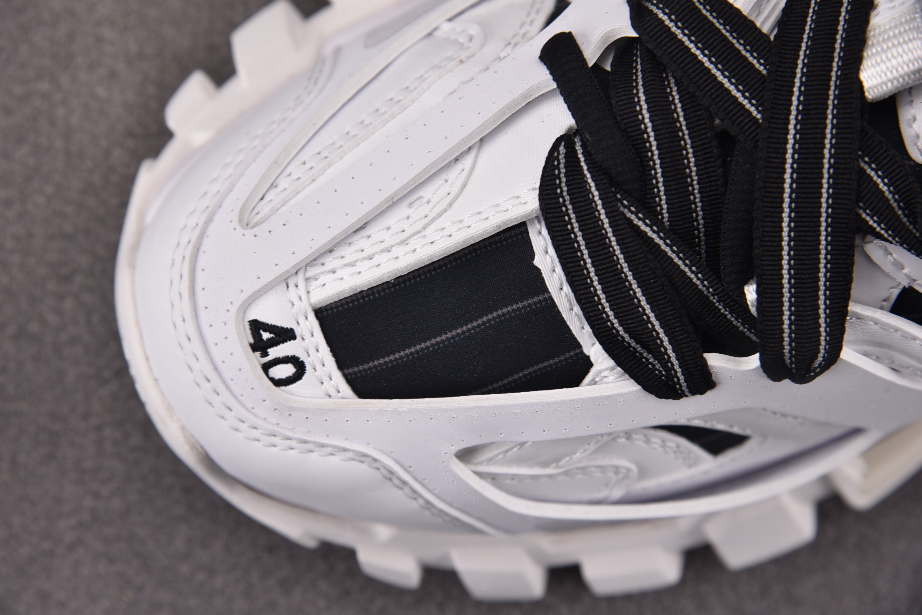 Balenciaga Track Sketch Mesh Rub 白黑 YZ01835-46