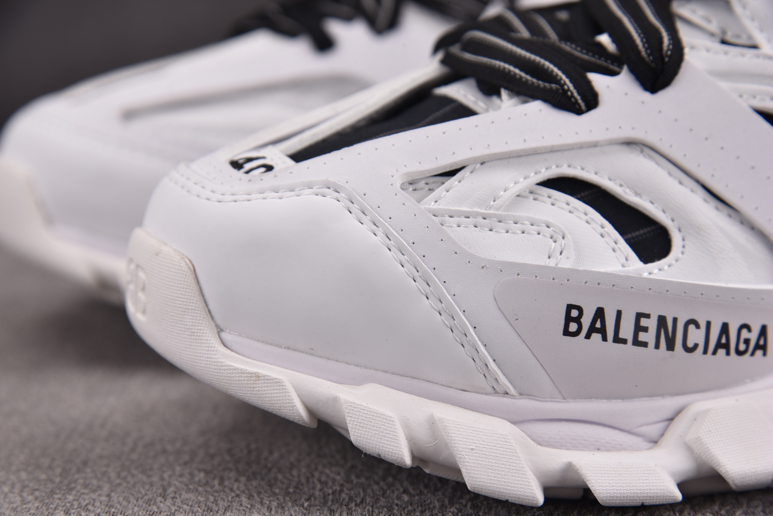 Balenciaga Track Sketch Mesh Rub 白黑 YZ01835-46
