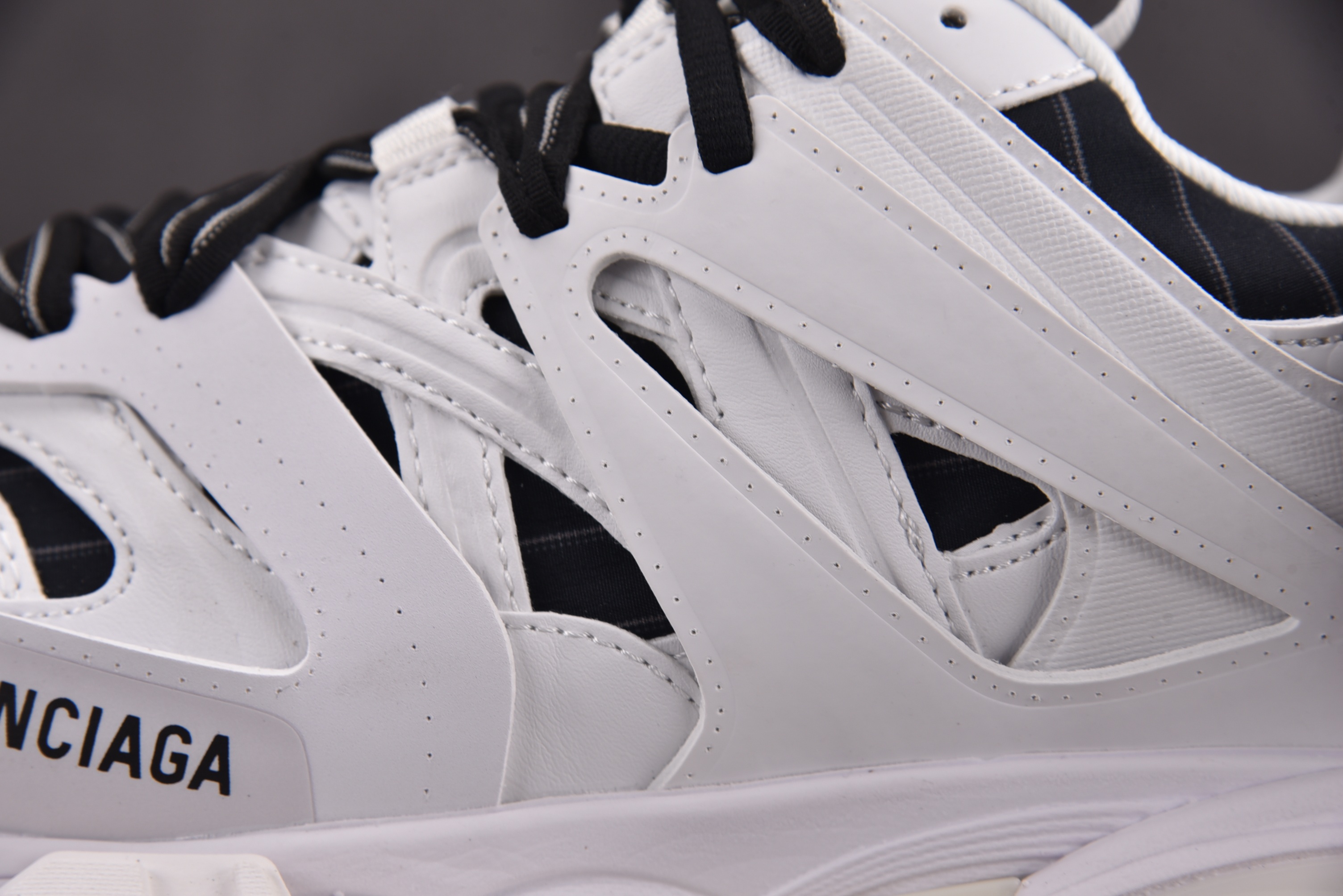Balenciaga Track Sketch Mesh Rub 白黑 YZ01835-46