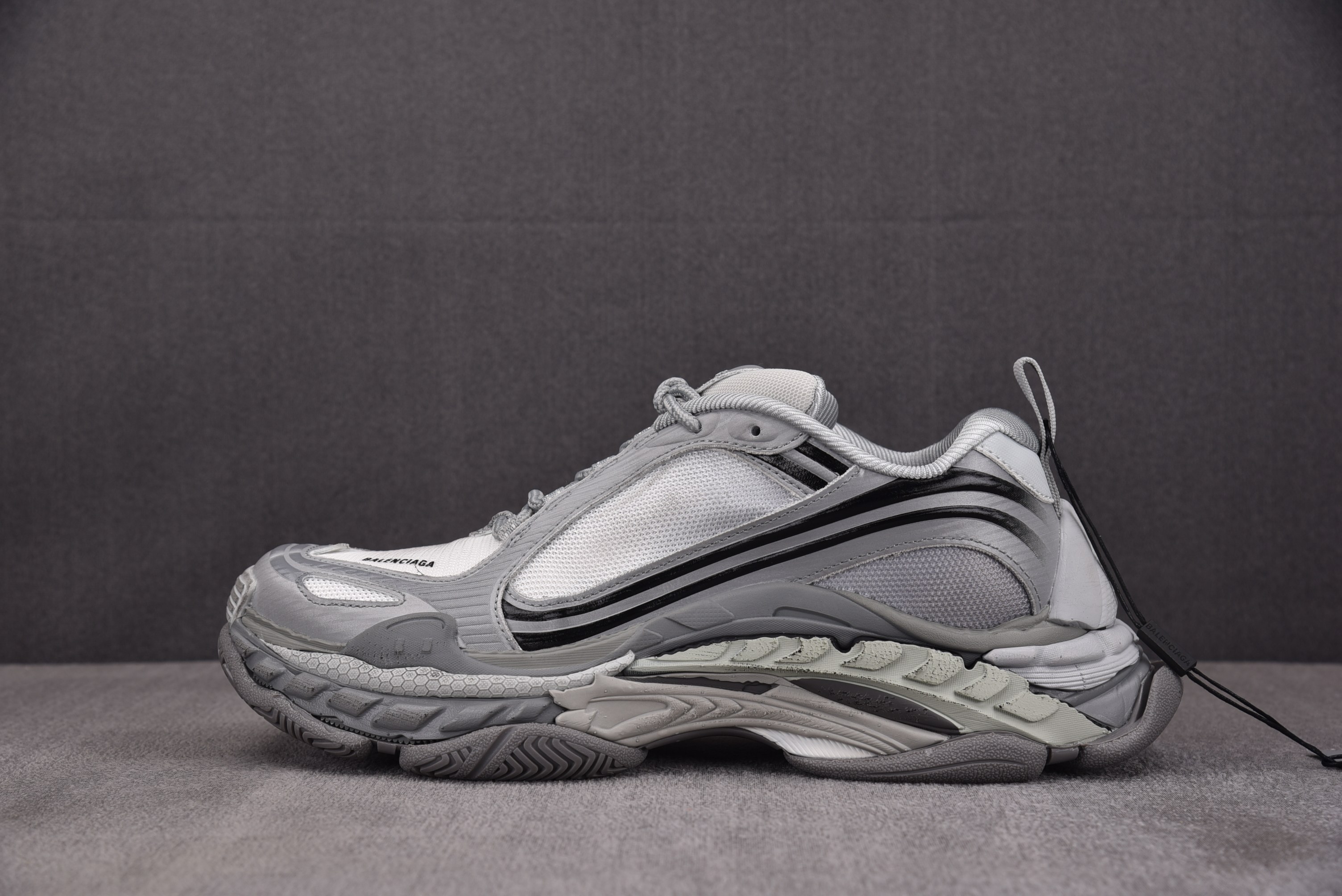 Balenciaga Triple S 2 灰色 YZ009-0335-46