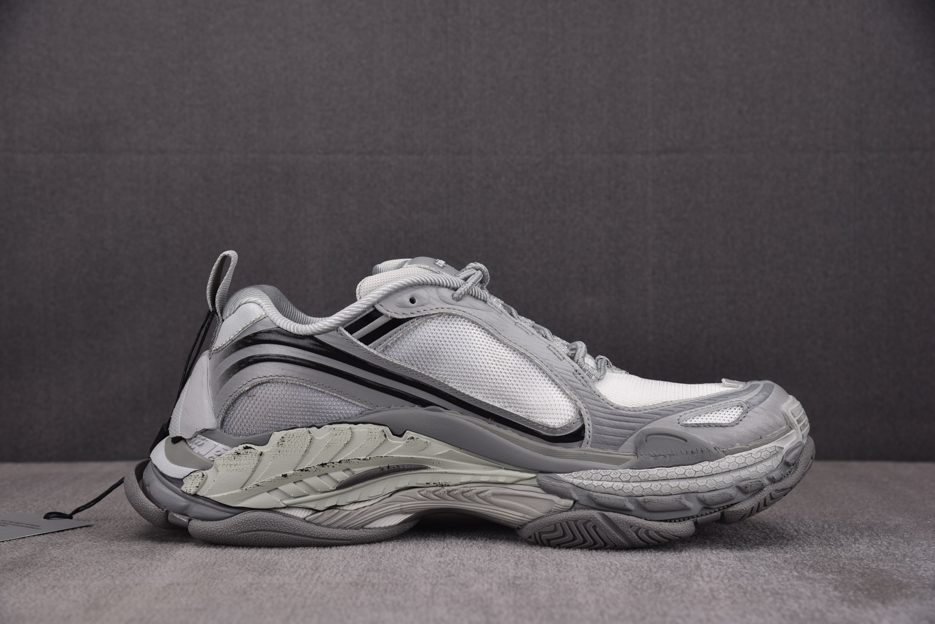 Balenciaga Triple S 2 灰色 YZ009-0335-46
