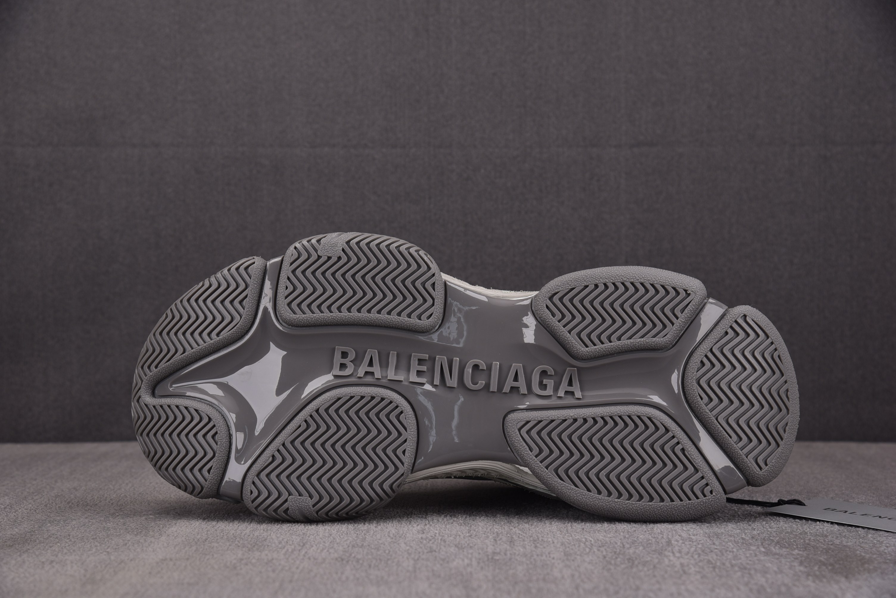 Balenciaga Triple S 2 灰色 YZ009-0335-46