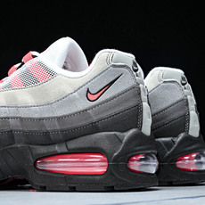 纯原Eric Koston x NK SB Air Max 95 耐克联名低帮气垫男跑步鞋IM7410 纯原Eric Koston x NK SB Air Max 95 耐克联名低帮气垫男跑步鞋IM7410