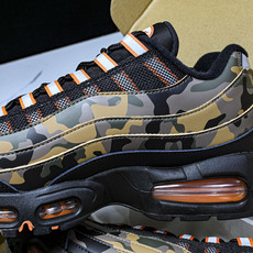 纯原NK Air Max 95 OG 复古减震气垫跑鞋 HQ1973-001 #YZ001-1原版1:1 纯原NK Air Max 95 OG 复古减震气垫跑鞋 HQ1973-001 #YZ001-1原版1:1