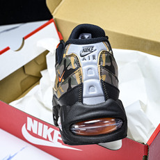 纯原NK Air Max 95 OG 复古减震气垫跑鞋 HQ1973-001 #YZ001-1原版1:1 纯原NK Air Max 95 OG 复古减震气垫跑鞋 HQ1973-001 #YZ001-1原版1:1