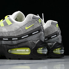 纯原NK Air Max 95 OG 复古减震气垫跑鞋IB4523-004 #YZ001-1原版1:1 纯原NK Air Max 95 OG 复古减震气垫跑鞋IB4523-004 #YZ001-1原版1:1