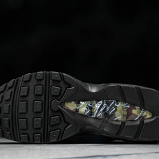 纯原NK Air Max 95 复古减震气垫跑鞋 FB2709 002 #YZ001-140 41 42 纯原NK Air Max 95 复古减震气垫跑鞋 FB2709 002 #YZ001-140 41 42