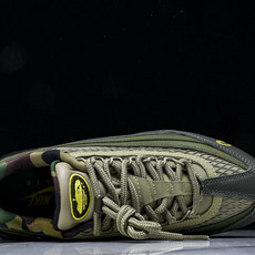 纯原NK Air Max 95 复古减震气垫跑鞋 FB2709 300 #YZ001-140 41 42 纯原NK Air Max 95 复古减震气垫跑鞋 FB2709 300 #YZ001-140 41 42