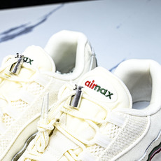 纯原Undefeated x NK Air Max 95 SP 联名款 复古减震气垫跑鞋 IB4453- 纯原Undefeated x NK Air Max 95 SP 联名款 复古减震气垫跑鞋 IB4453-