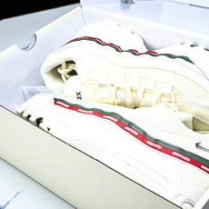 纯原Undefeated x NK Air Max 95 SP 联名款 复古减震气垫跑鞋 IB4453- 纯原Undefeated x NK Air Max 95 SP 联名款 复古减震气垫跑鞋 IB4453-