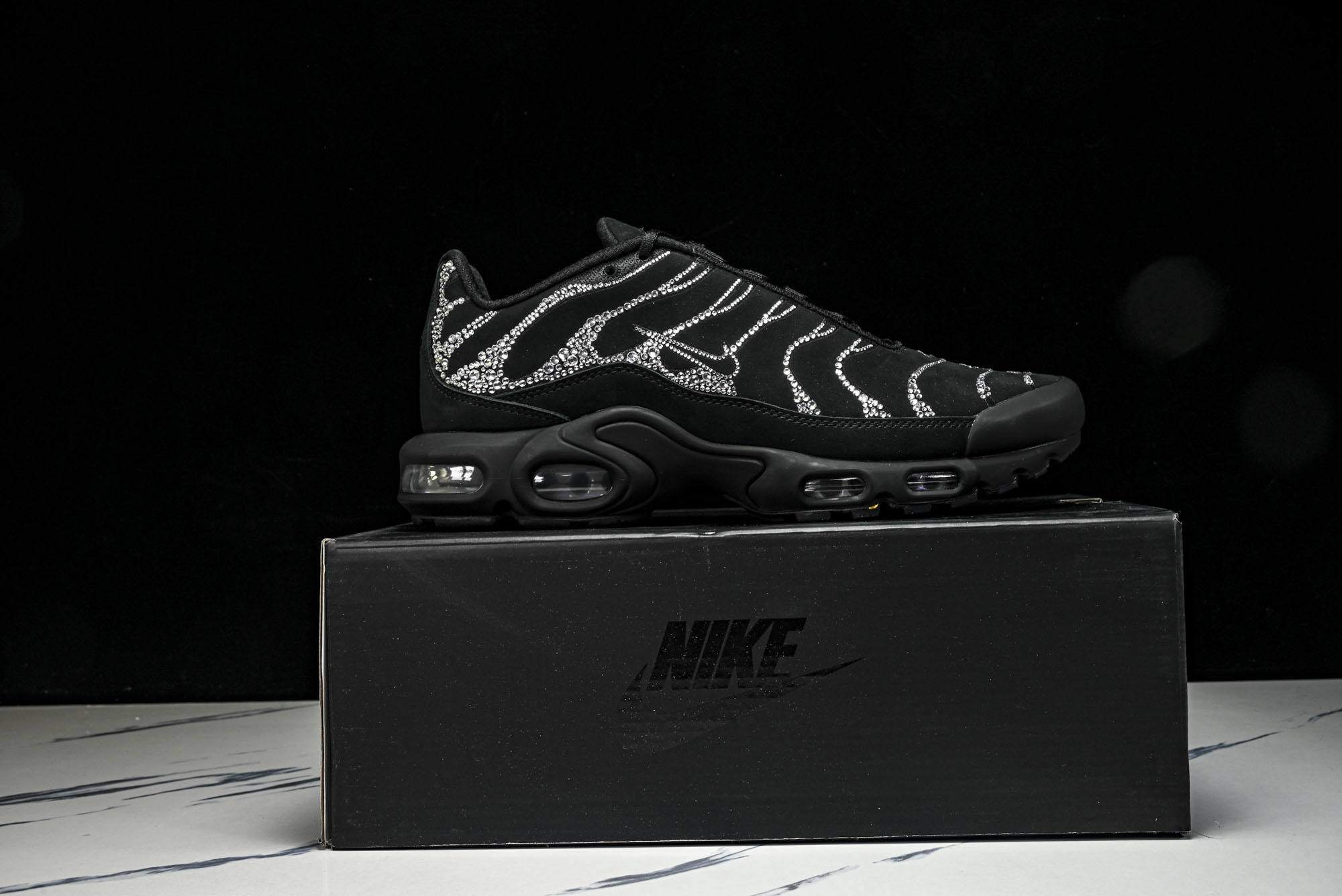 纯原Swarovski x NK Air Max Plus 施华洛世奇联名女款休闲运动鞋 FZ4237 
